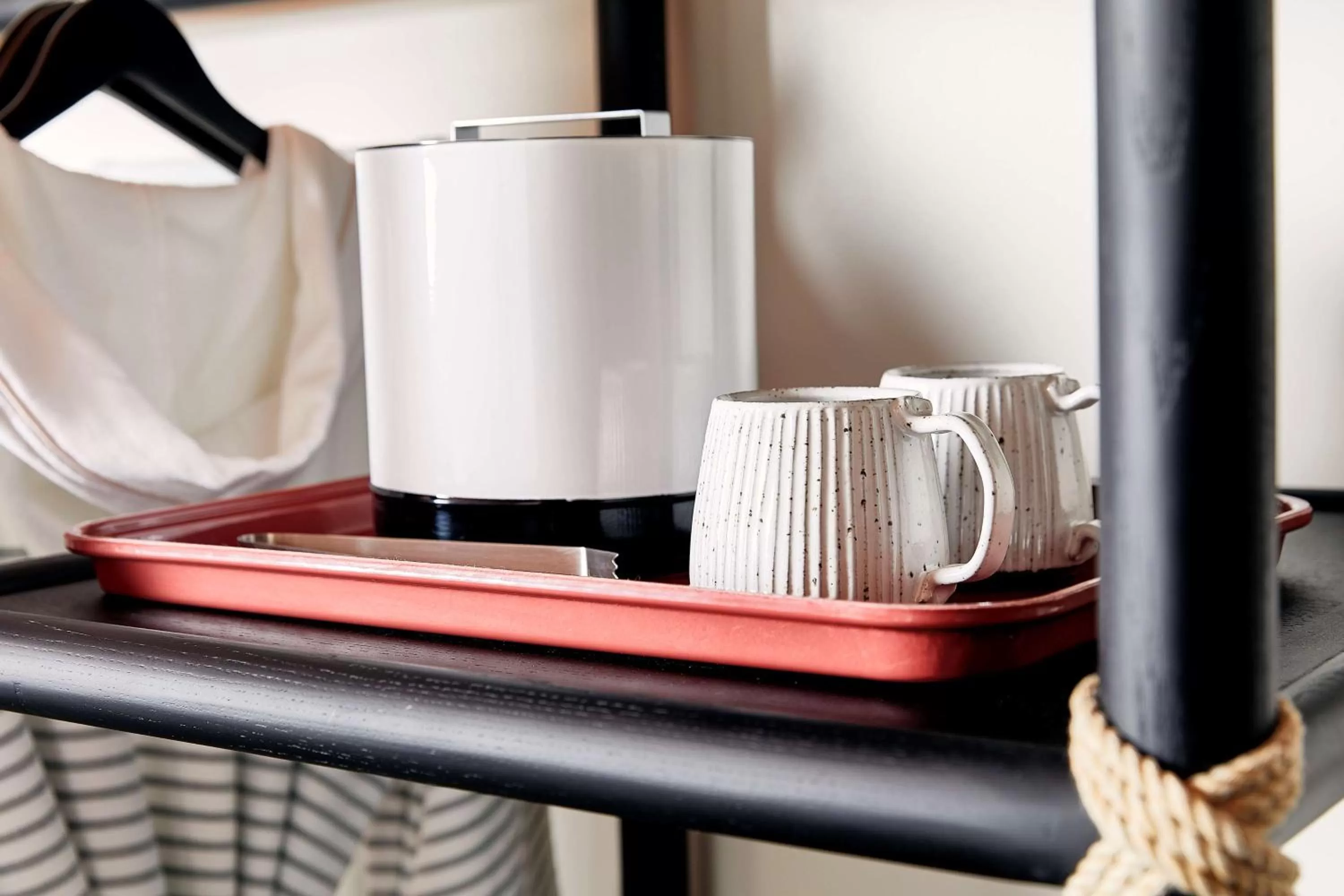 Photo of the whole room in El Capitan Hotel