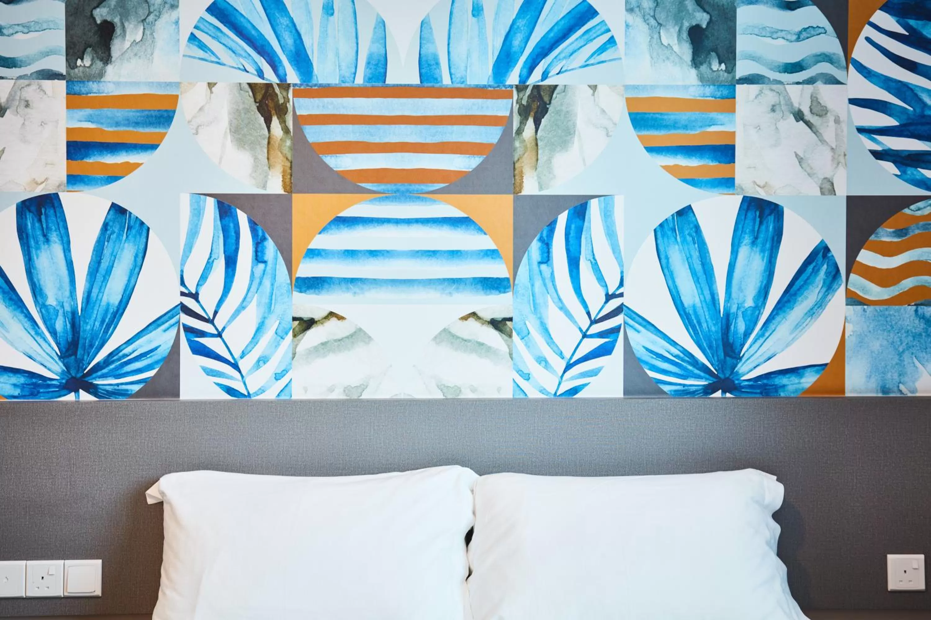 Bed in ibis budget Singapore Sapphire