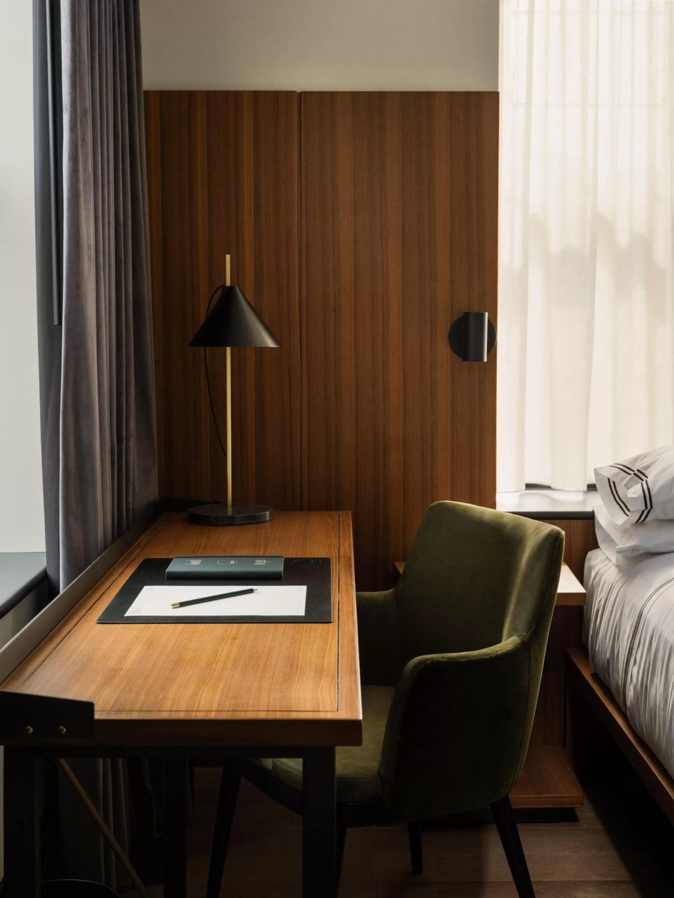 Bedroom, Bed in The Moore, New York City, a Member of Design Hotels