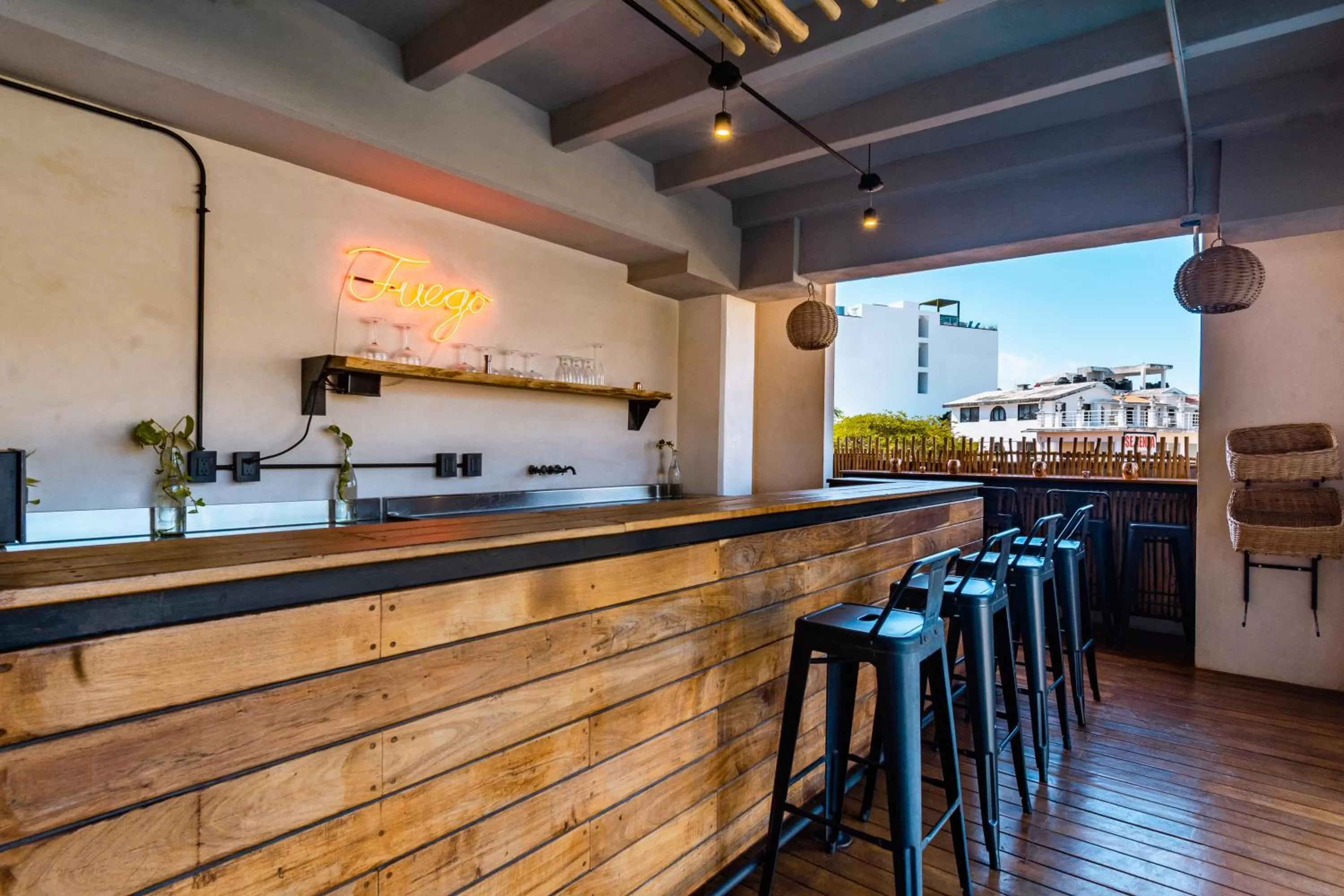 Lounge or bar in Caribbean Paradise Hotel & Spa - 5th Avenue