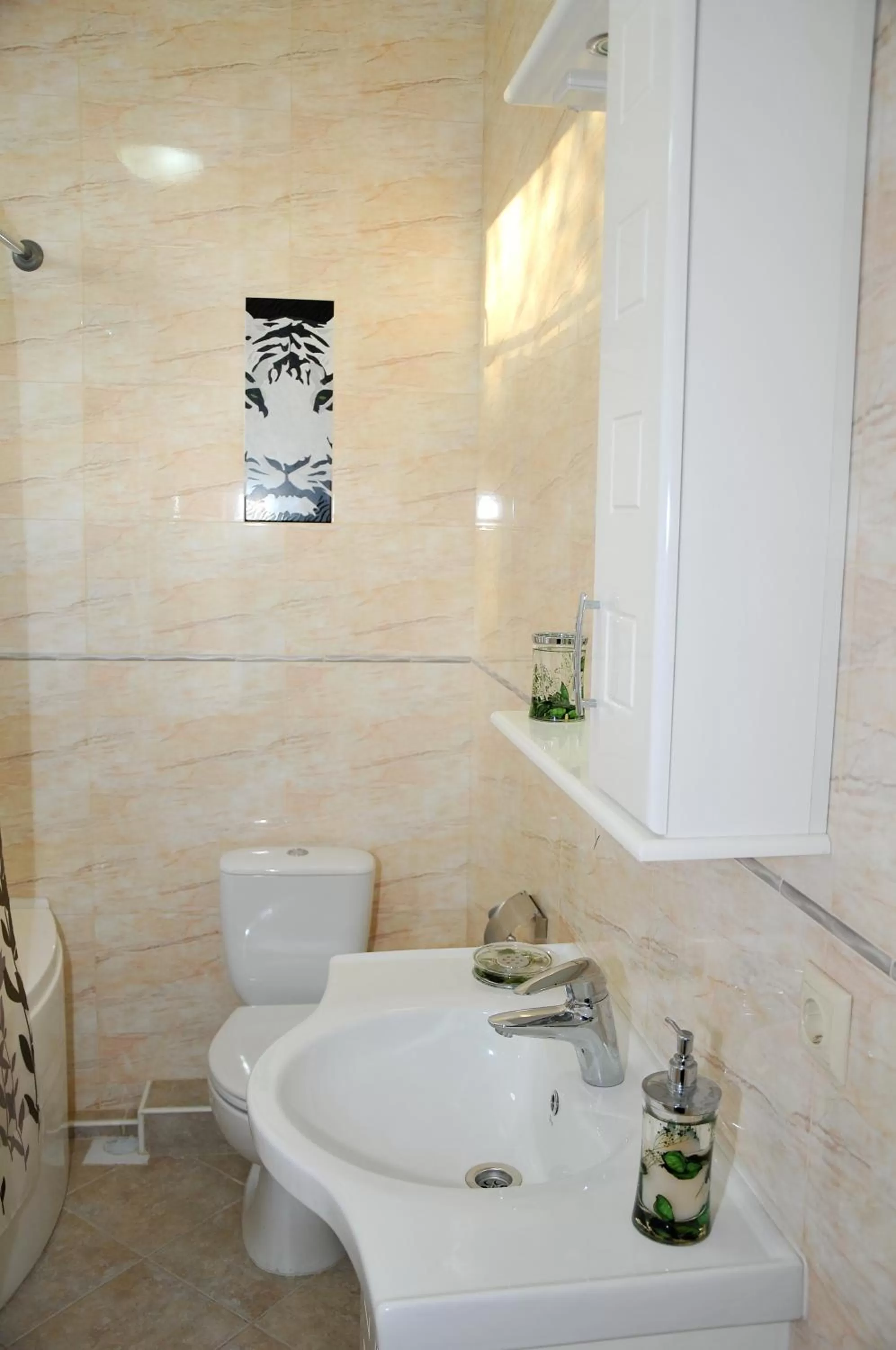 Bathroom in Totem Hotel