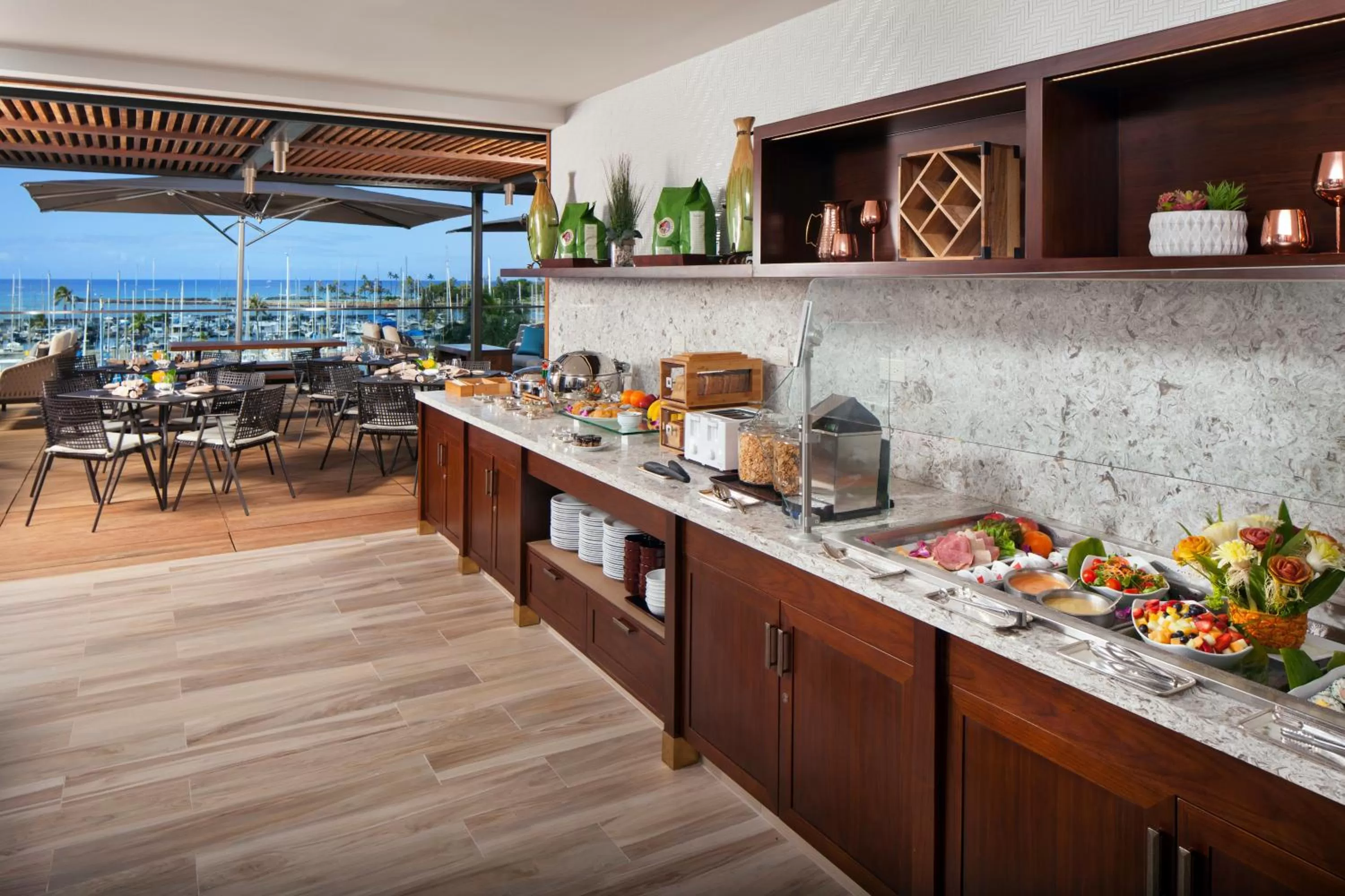 Lounge or bar in Prince Waikiki