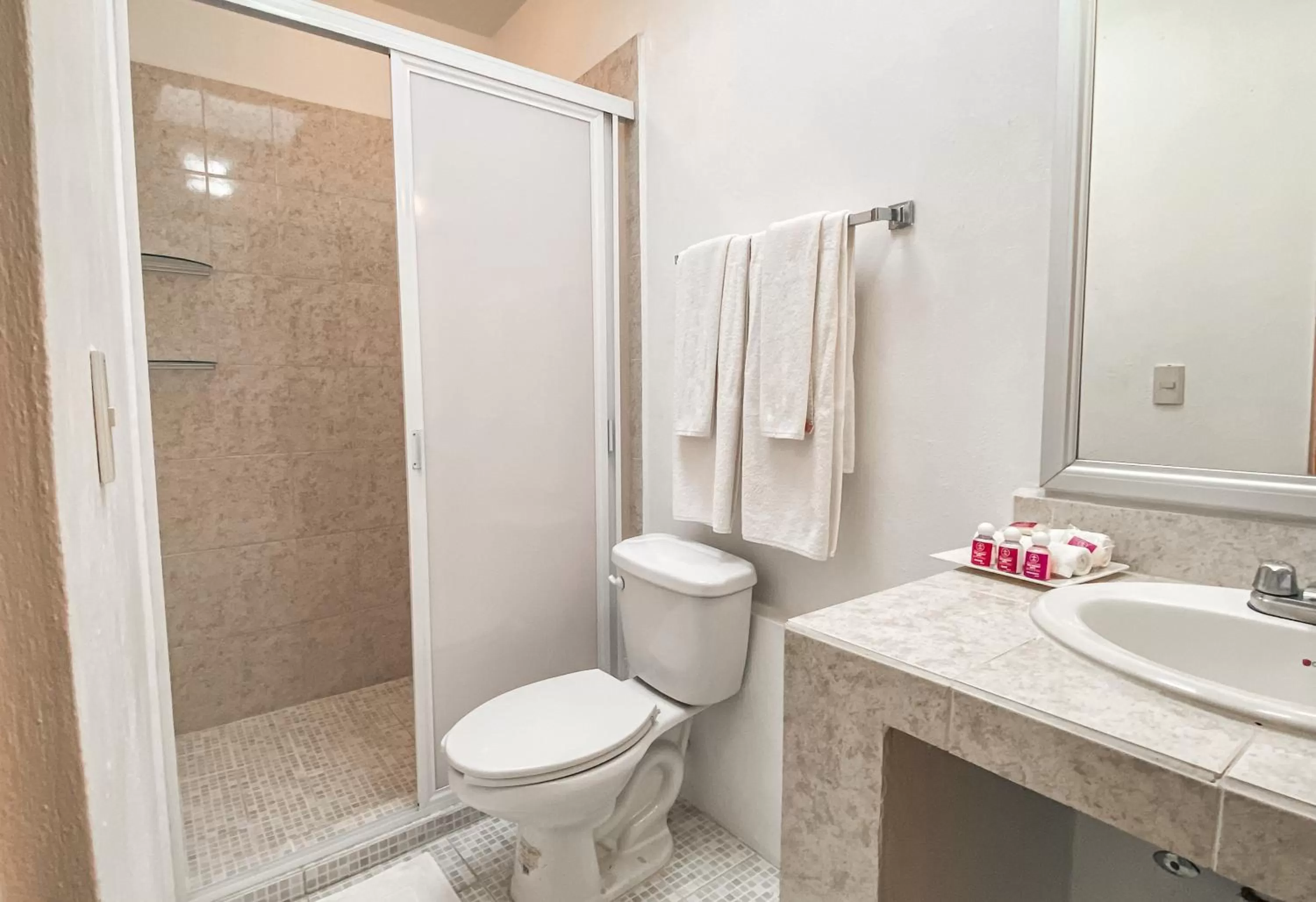 Shower, Bathroom in Toca Madera