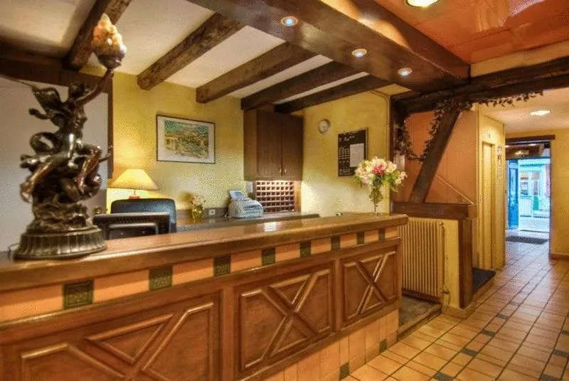 Lobby or reception in Hotel Le Faubourg Opera