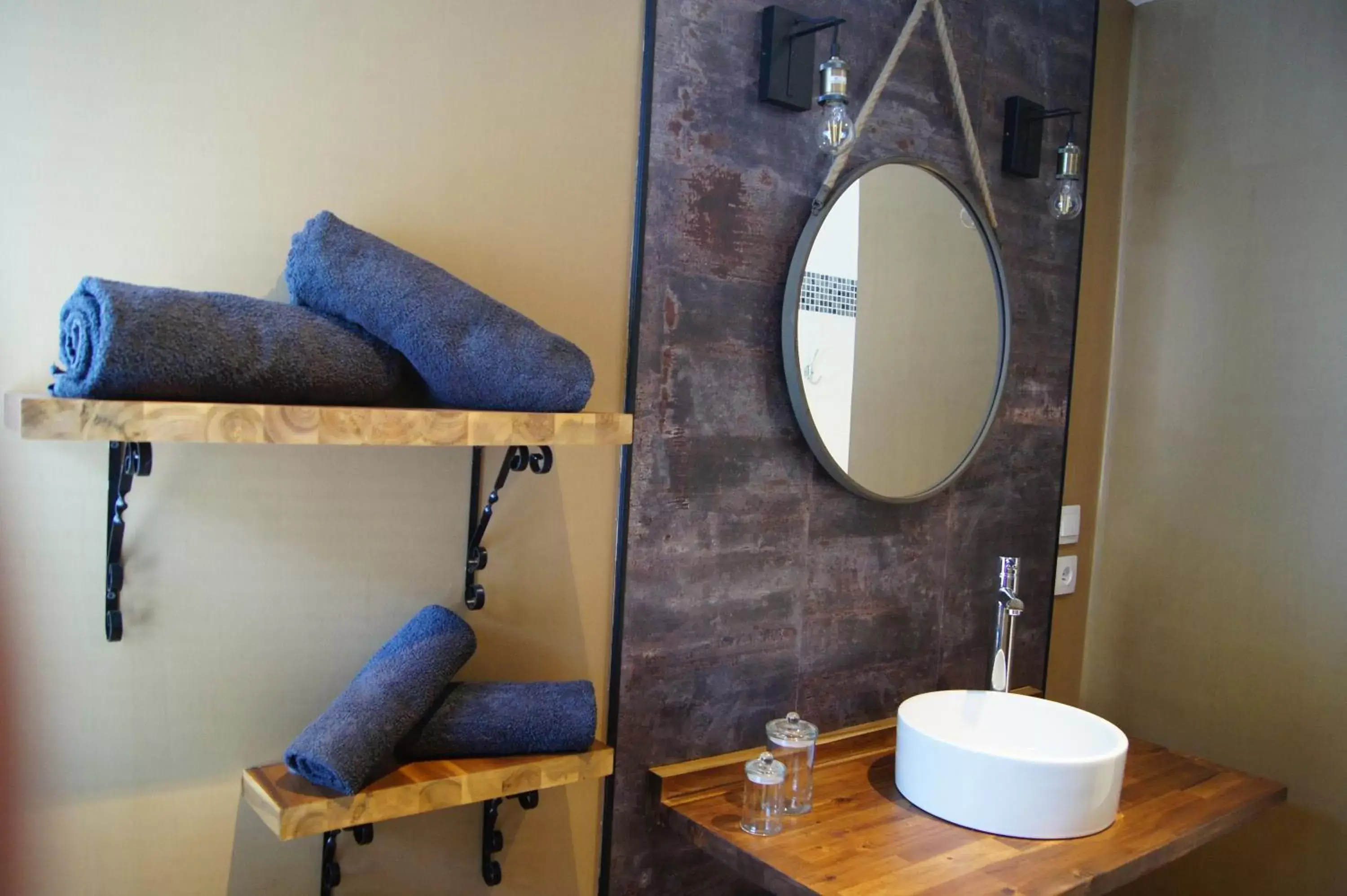 Double Room in L’Antre d’Eux Double Room in L’Antre d’Eux