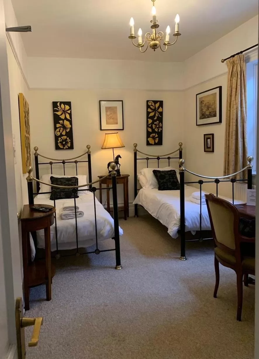 Bedroom, Bed in Gothic House