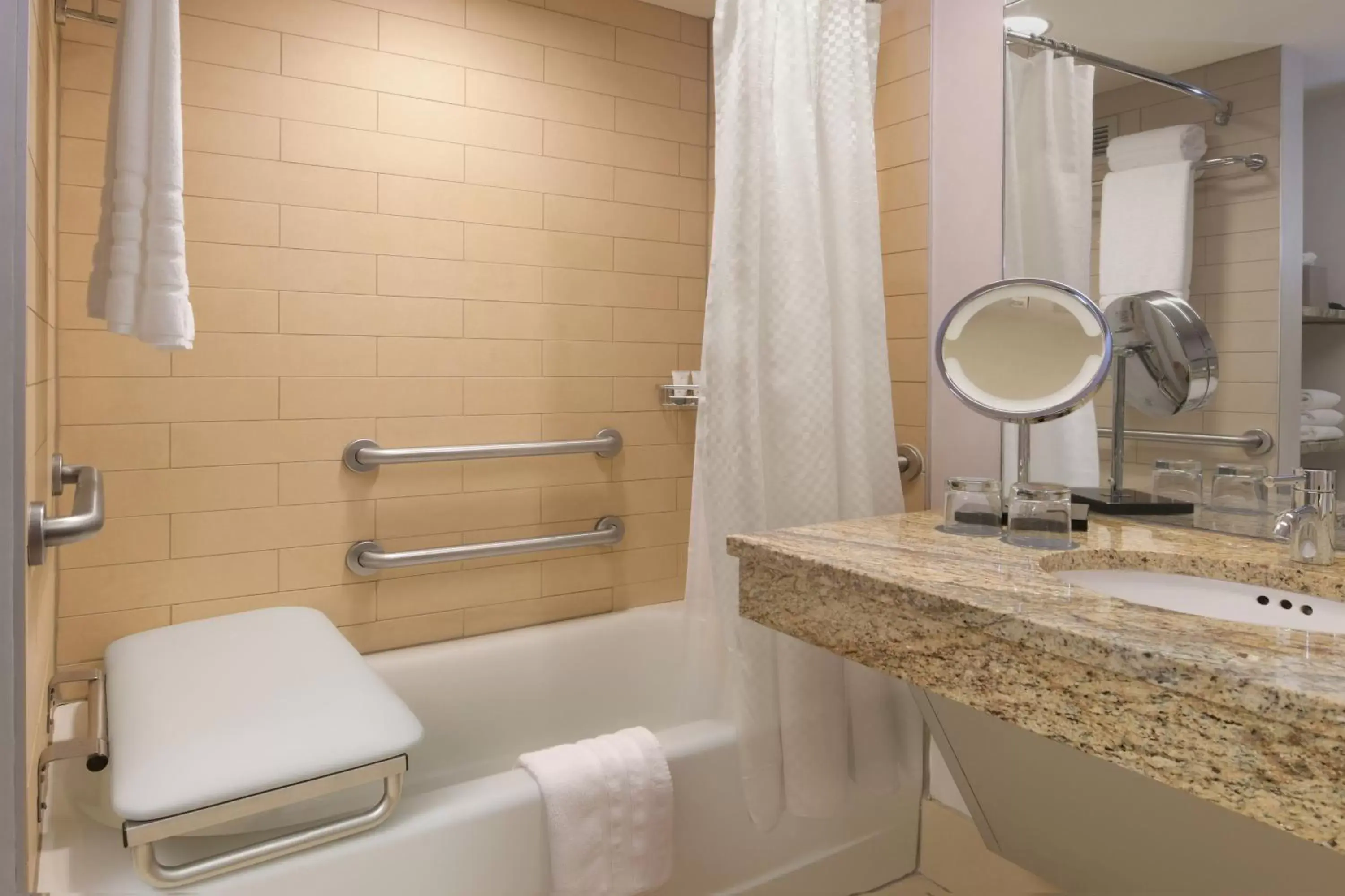 Deluxe Queen Queen, Guest room, 2 Queen in The Westin Galleria Dallas Deluxe Queen Queen, Guest room, 2 Queen in The Westin Galleria Dallas