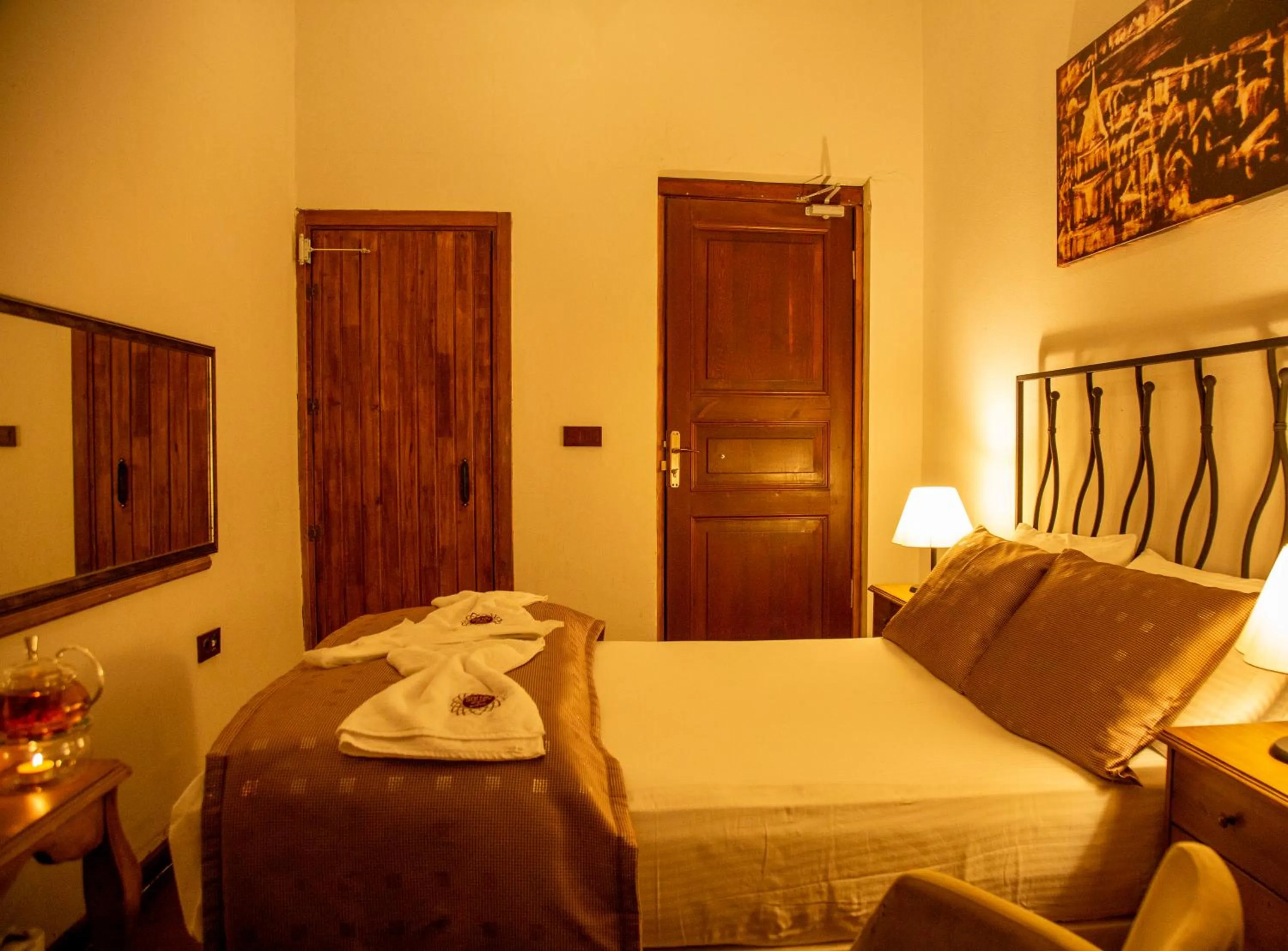 Photo of the whole room, Bed in Sarnıç Butik Otel