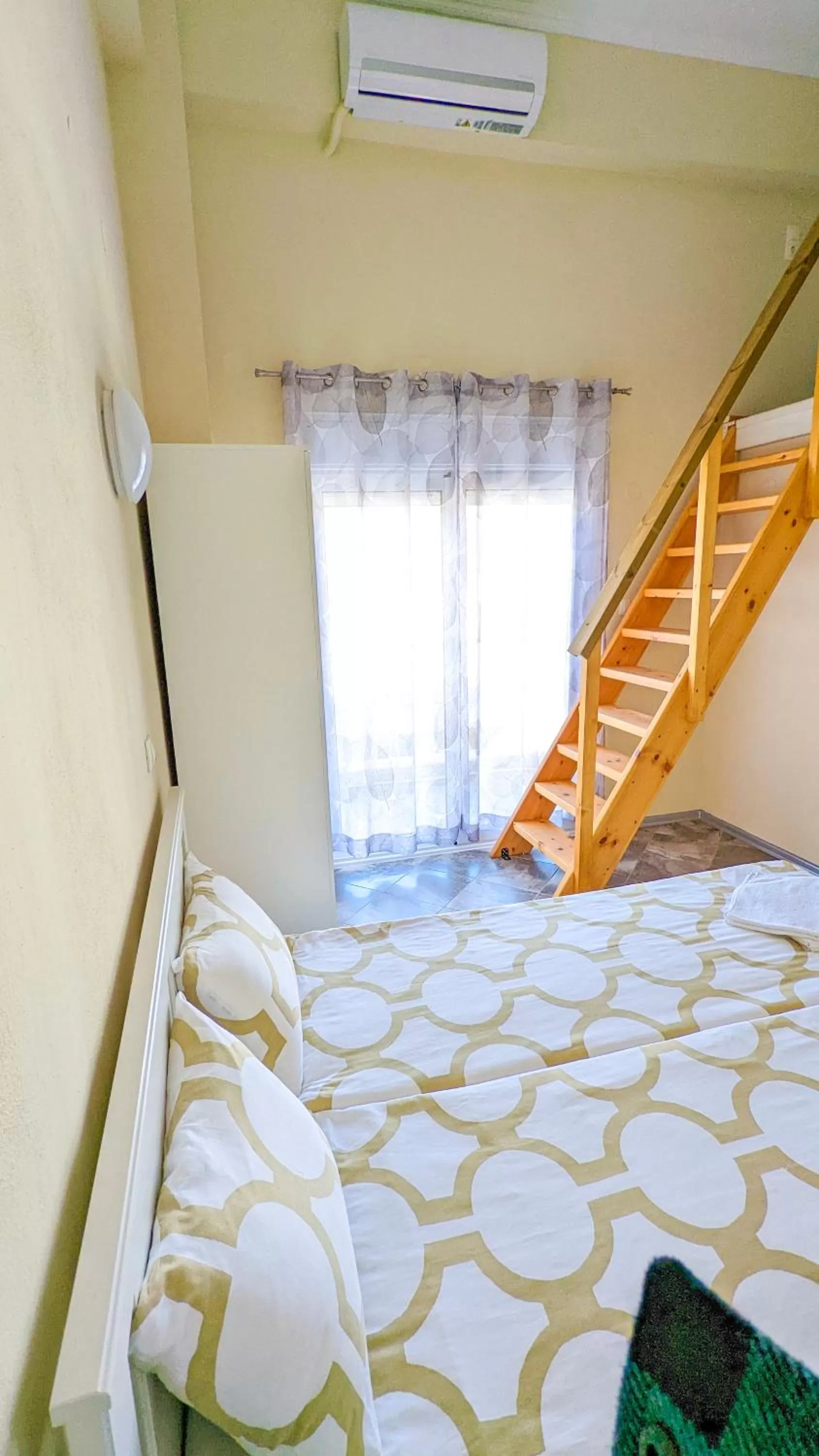 Bedroom, Bed in GreenCity Kavala