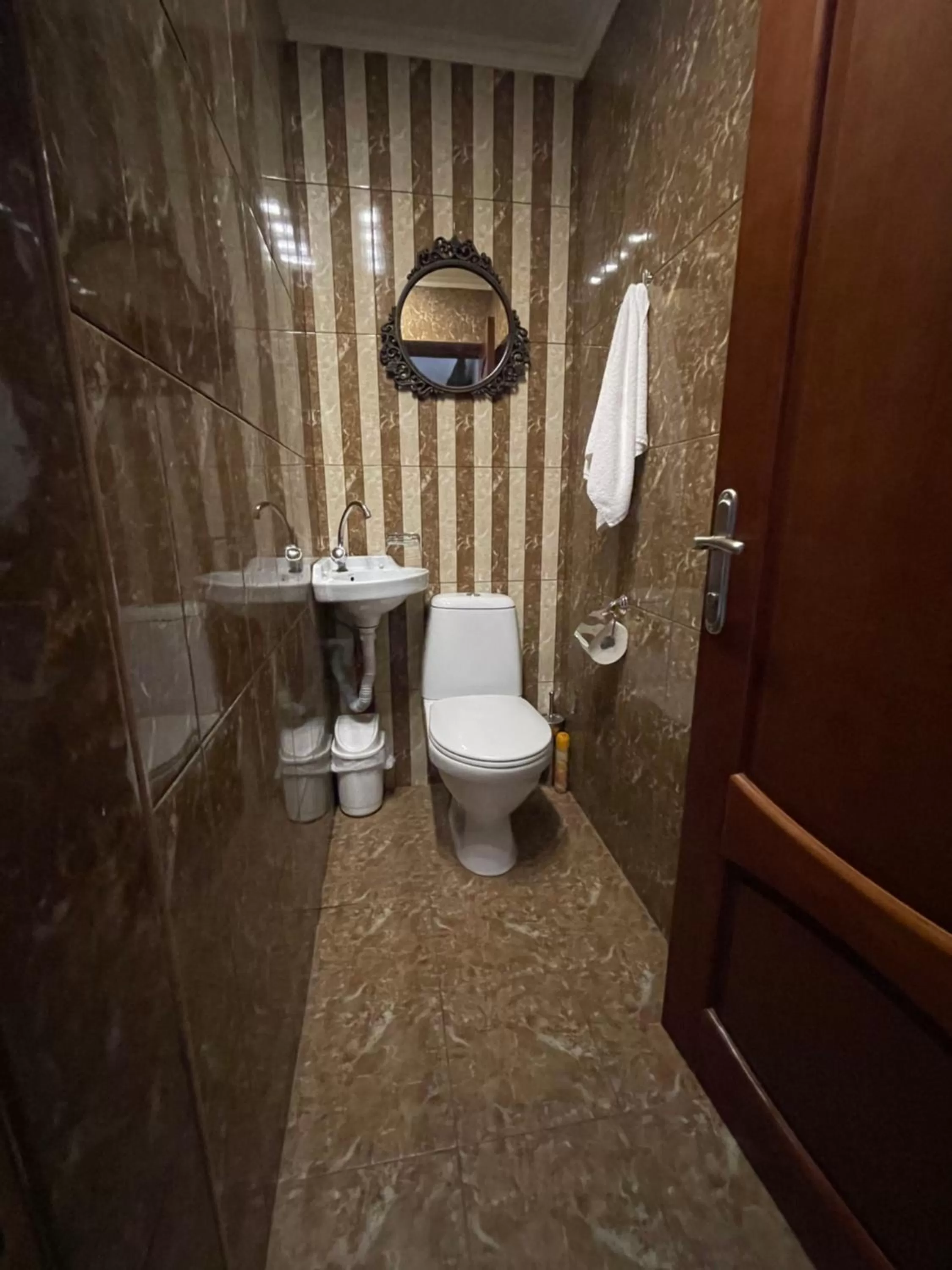 Bathroom in NO PROBLEM