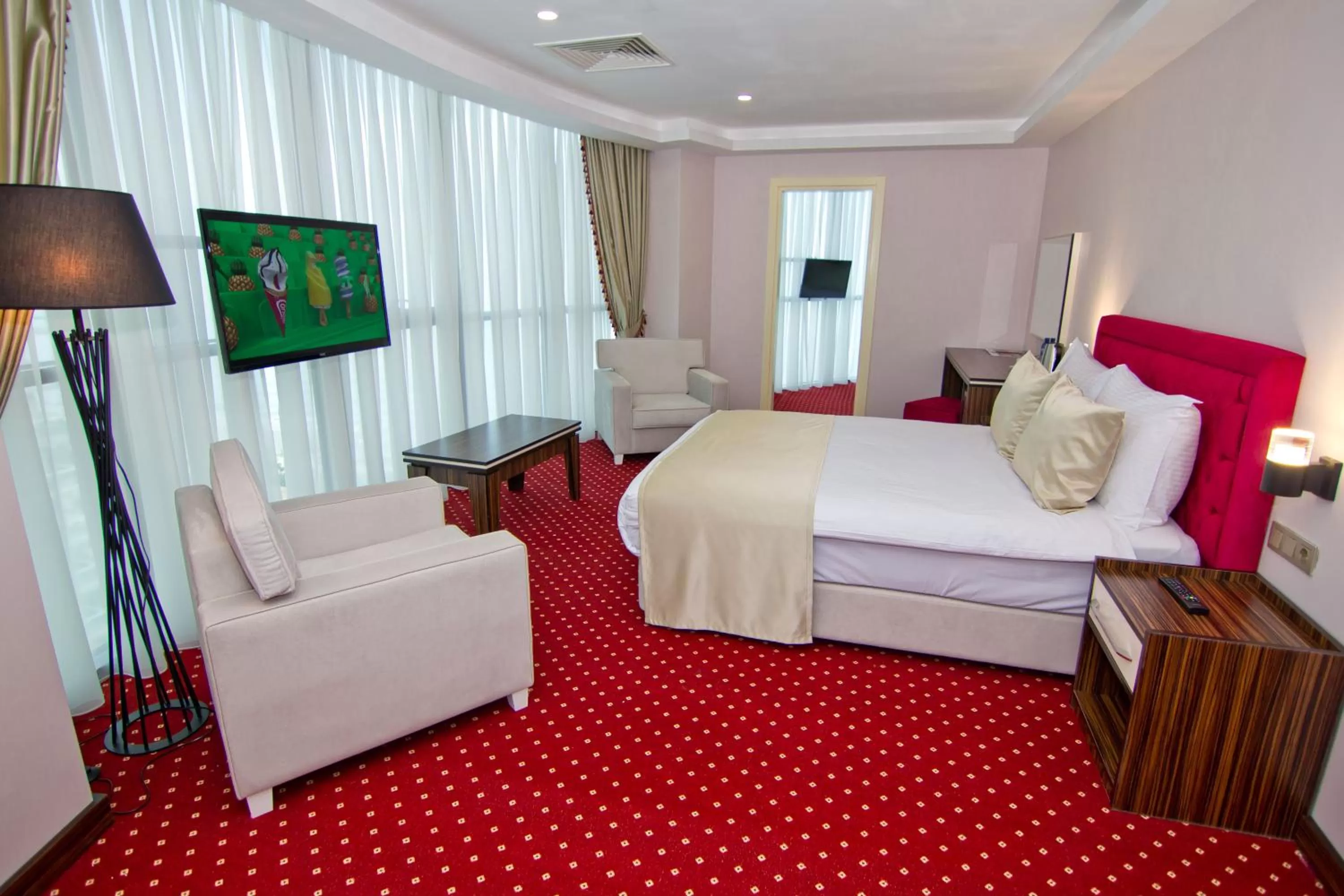 Bed in Sky Tower King Hotel