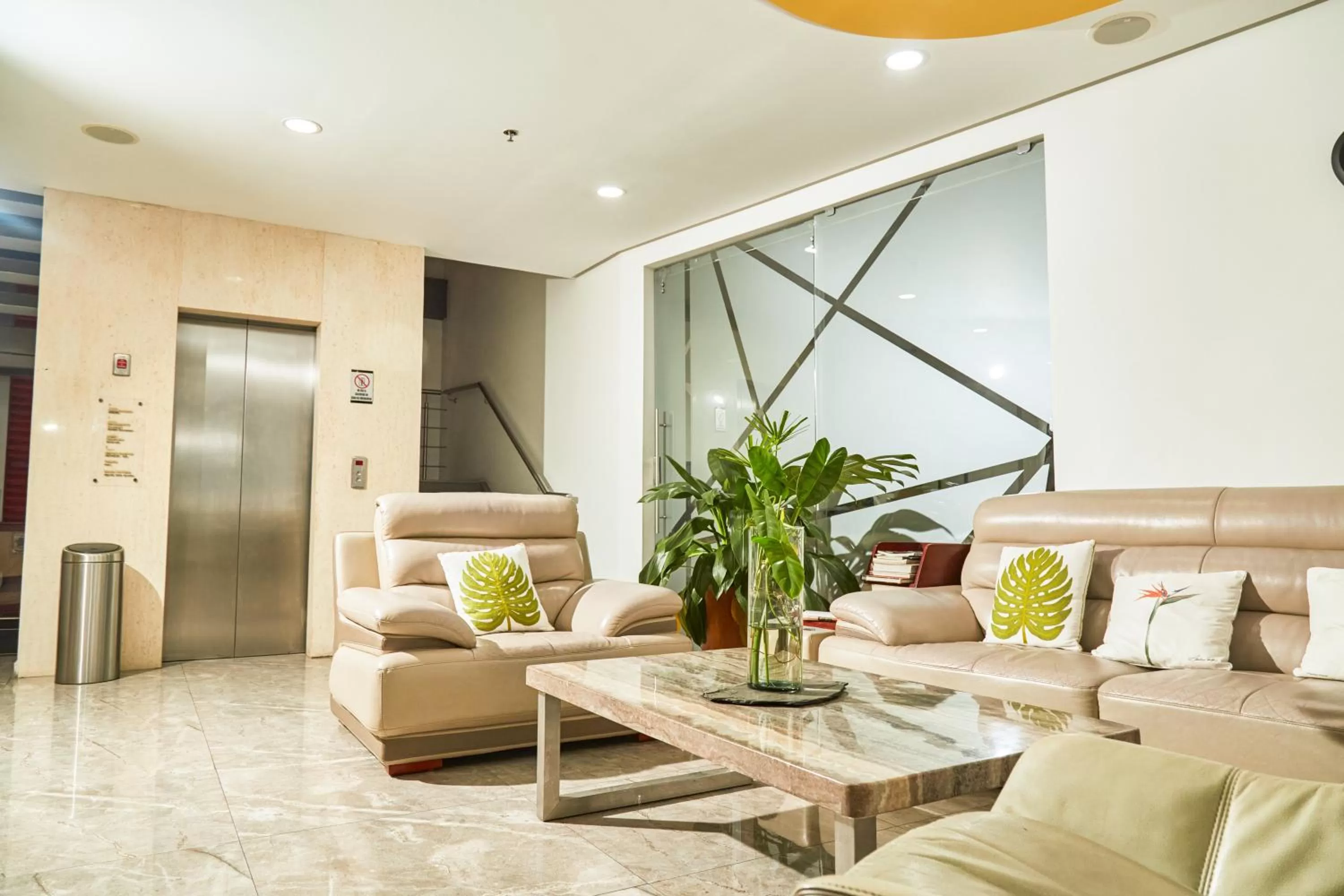 Area and facilities, Seating Area in Solev Hotel