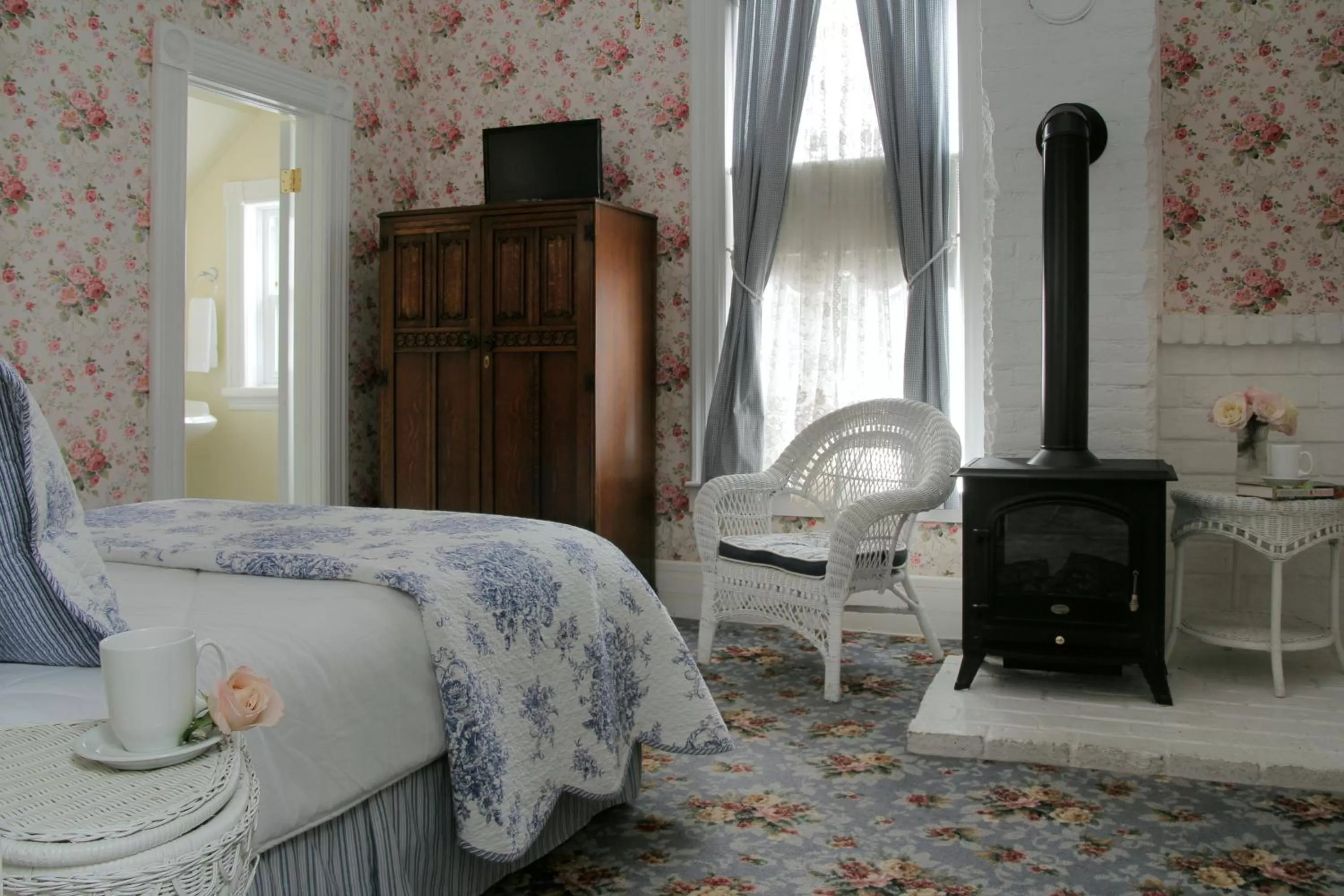 Bed in Victorian Inn