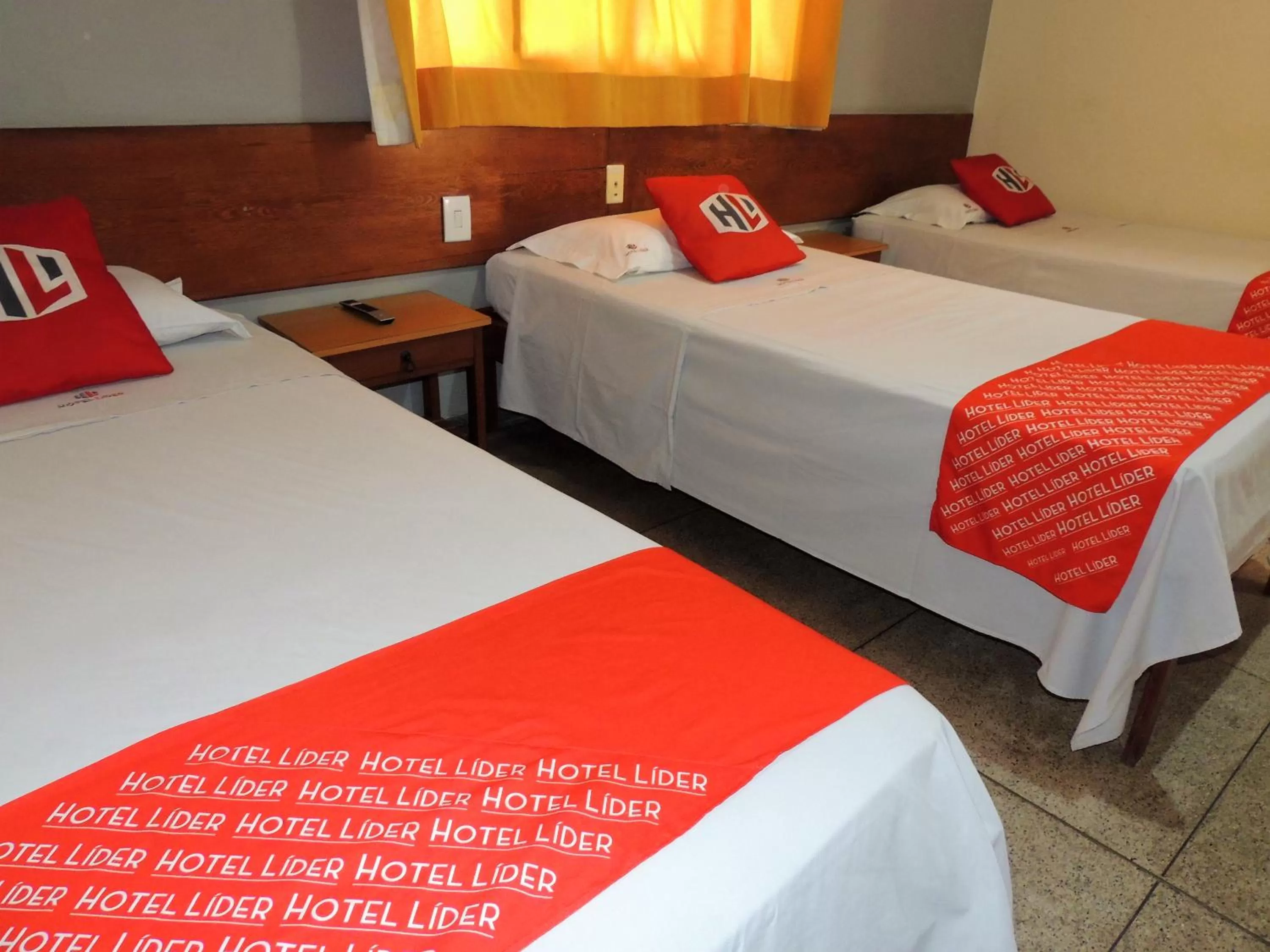 Bedroom, Bed in Hotel Líder - By UP Hotel