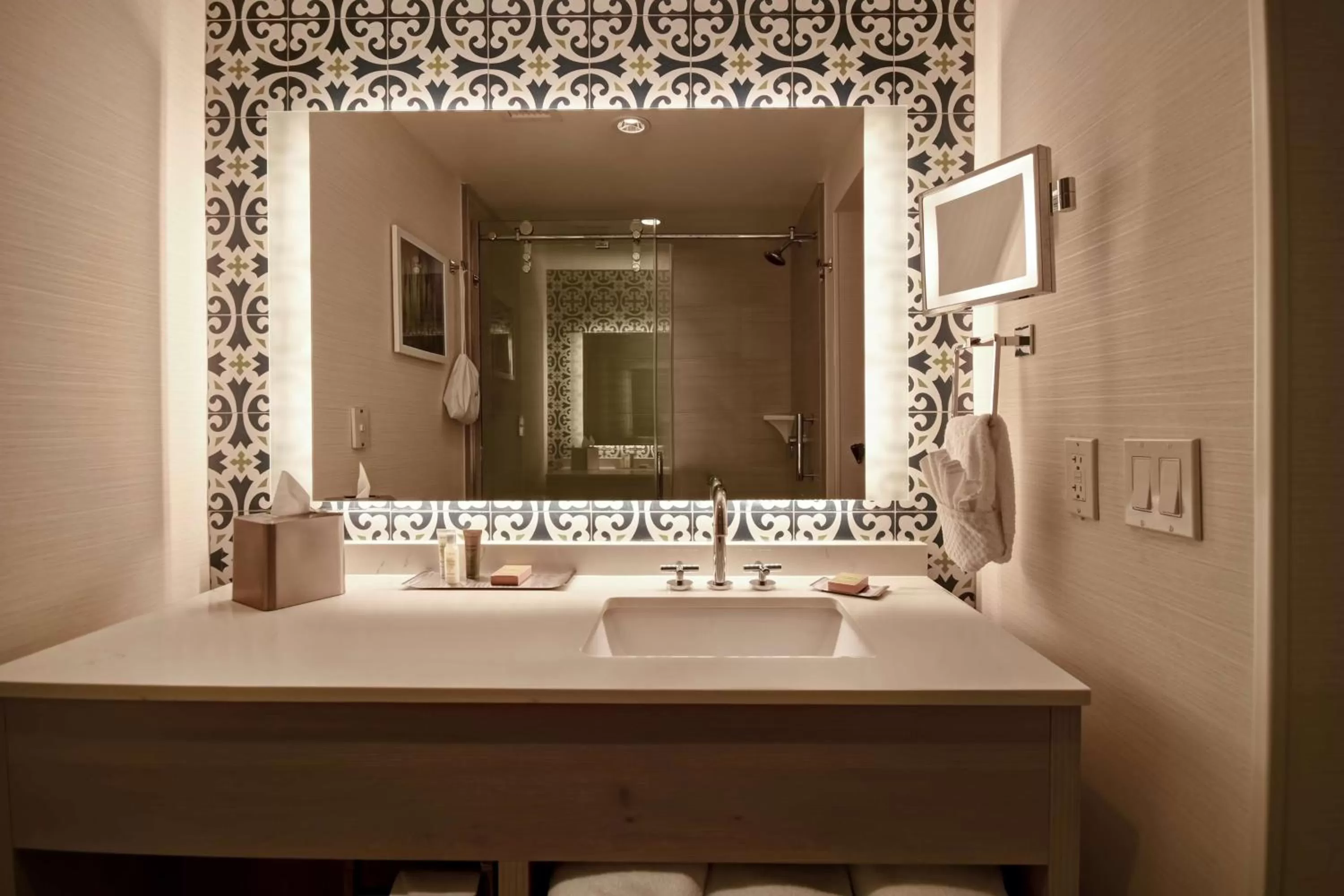 Bathroom in DoubleTree by Hilton Oceanfront Virginia Beach