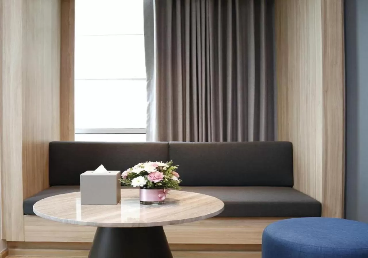 Seating area in Miracle Grand Convention Hotel