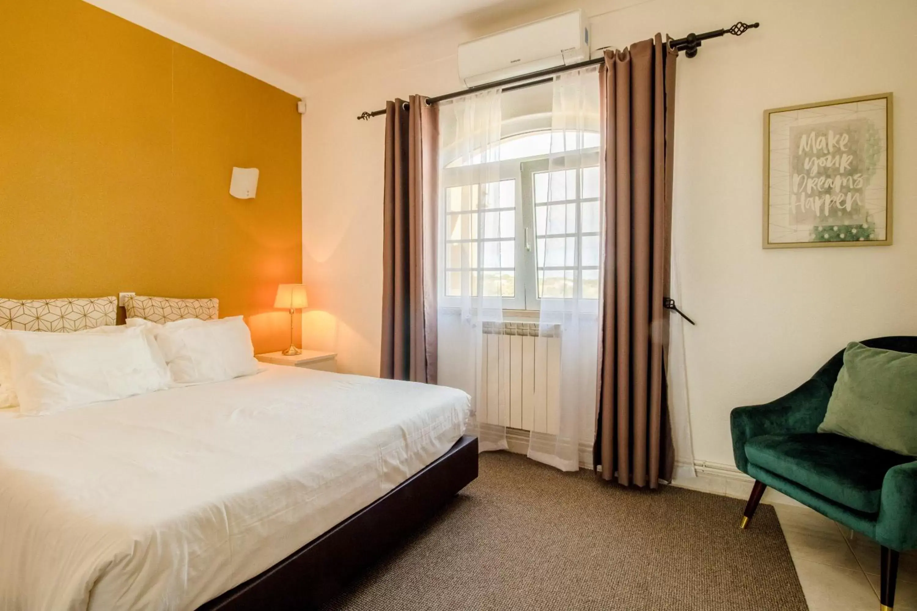 Double Room with Mountain View in Quinta Nova Vale Del Rey Double Room with Mountain View in Quinta Nova Vale Del Rey