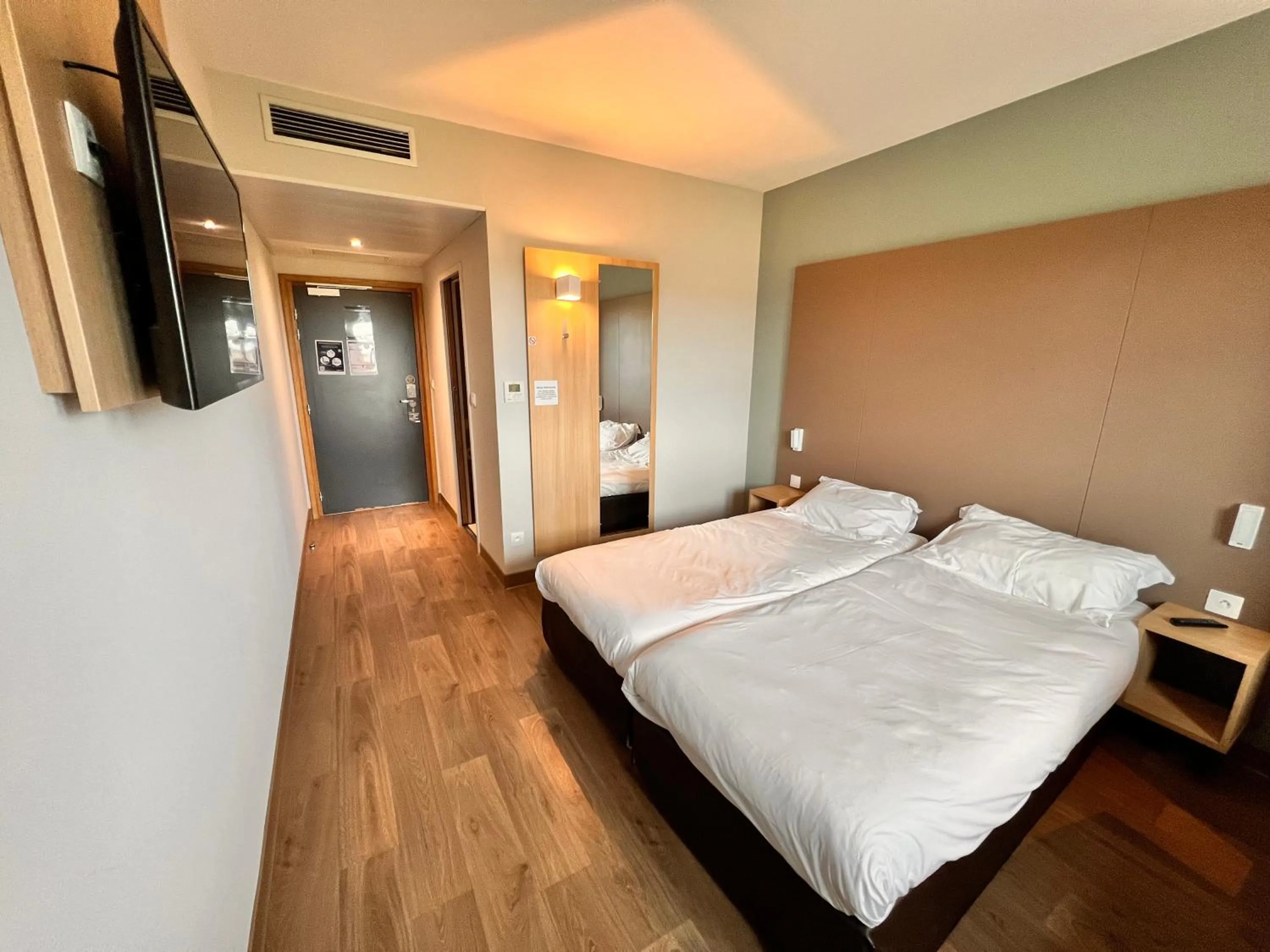 Bed in Campanile Metz Nord - Woippy- Porte du Luxembourg A31