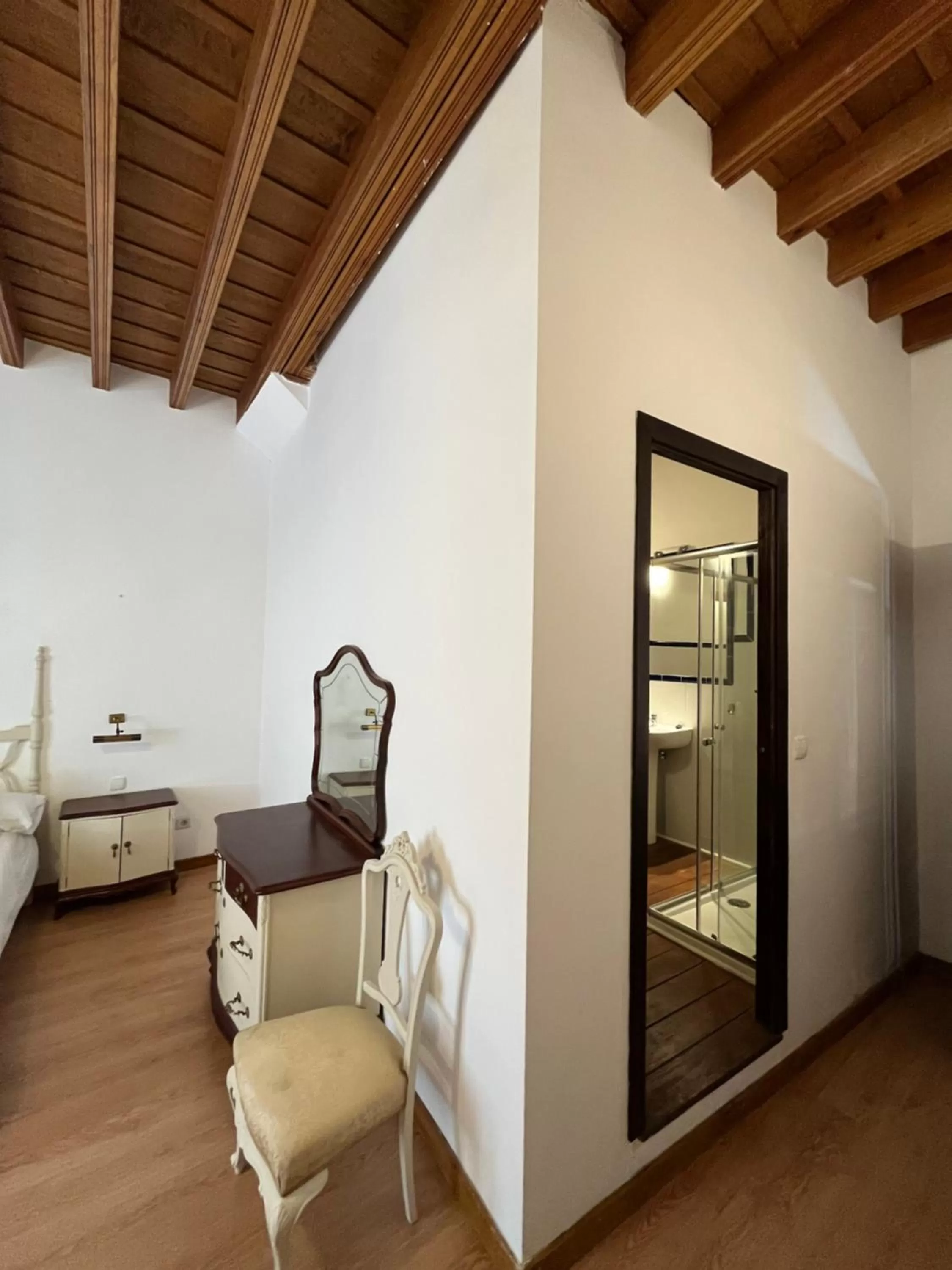 Deluxe Triple Room in One&lux Casa Maravillas Rooms