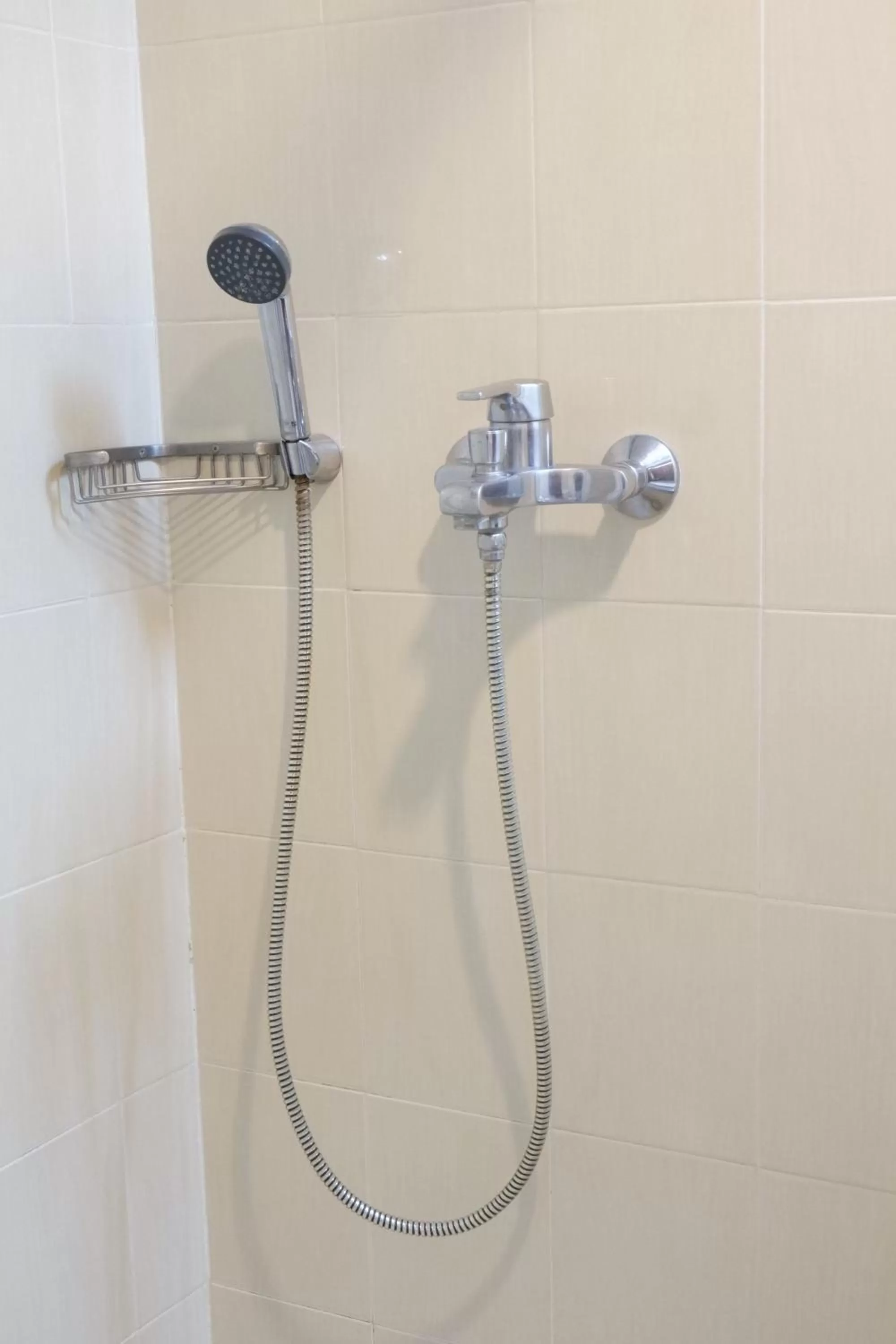 Bathroom in Dynasty Inn