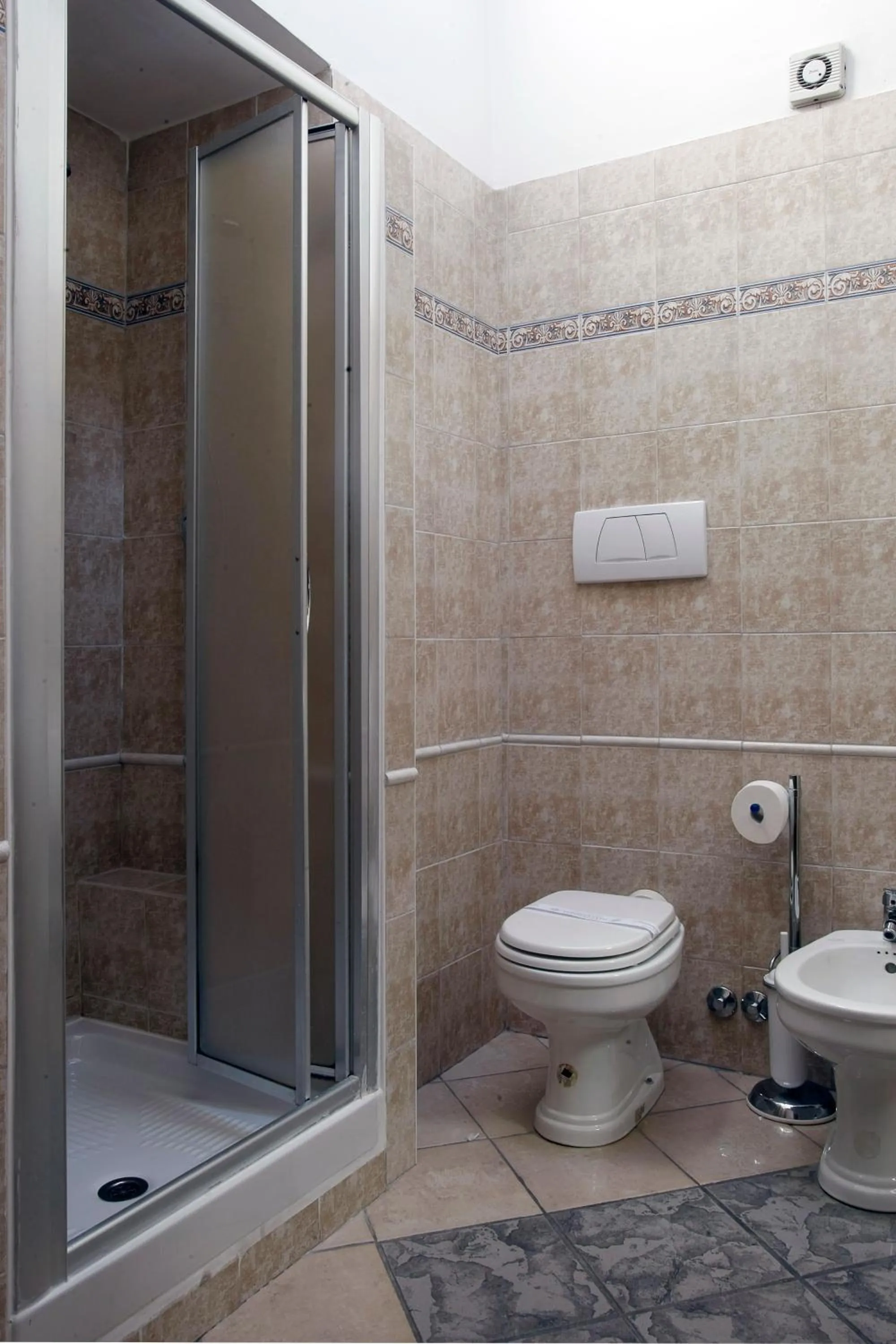 Bathroom in Albergo Al Viale