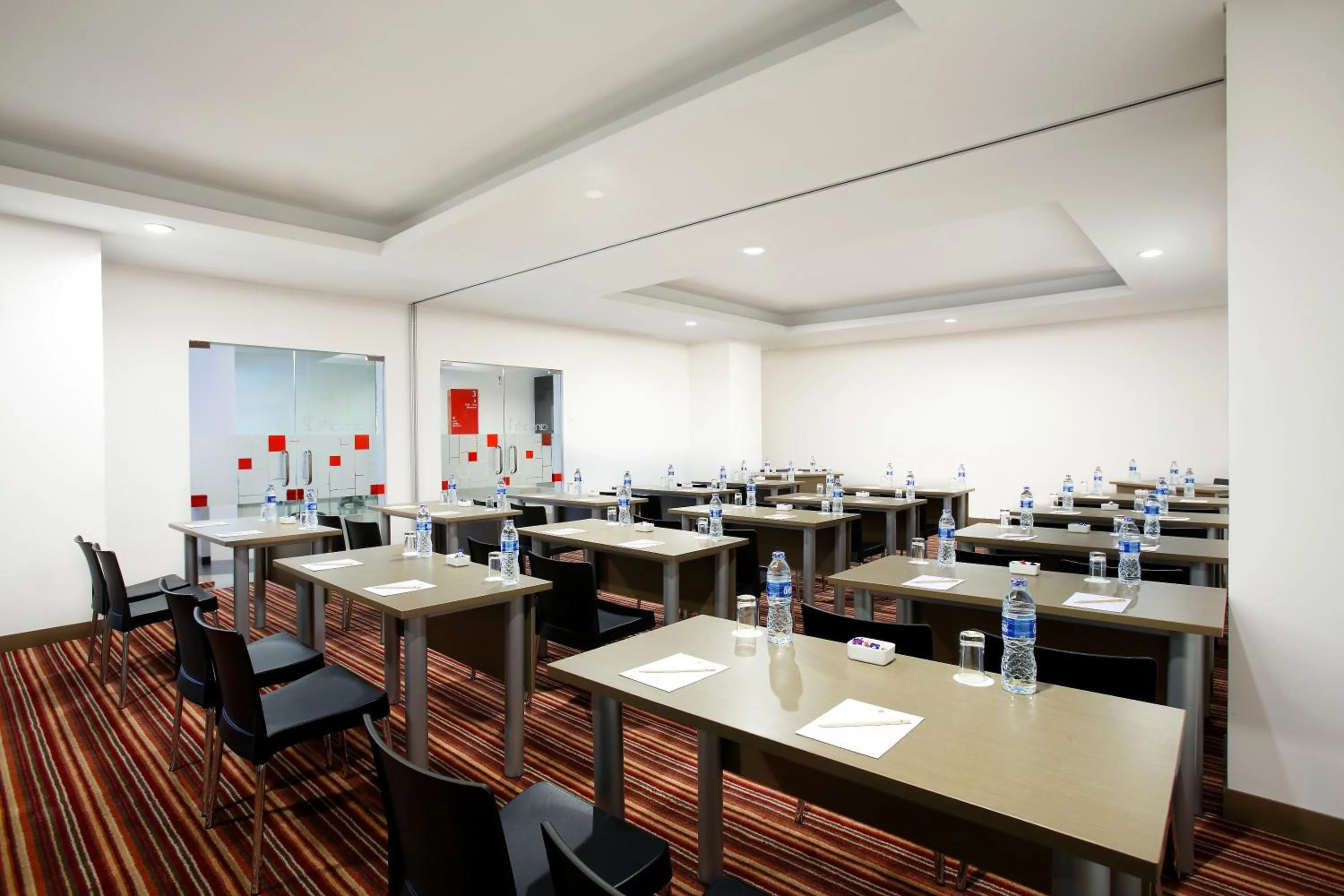 Meeting/conference room in Amaris Hotel Season City