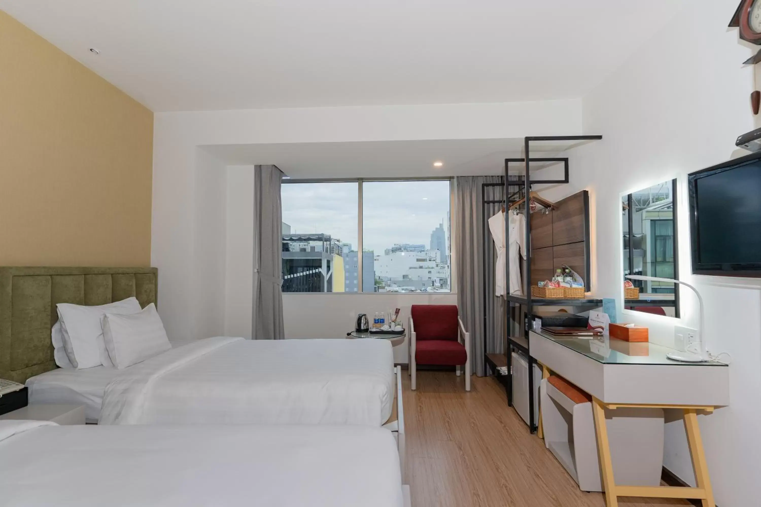 Grand Deluxe Twin City View with Rooftop Pool in A25 Hotel - 55 Lê Anh Xuân Grand Deluxe Twin City View with Rooftop Pool in A25 Hotel - 55 Lê Anh Xuân