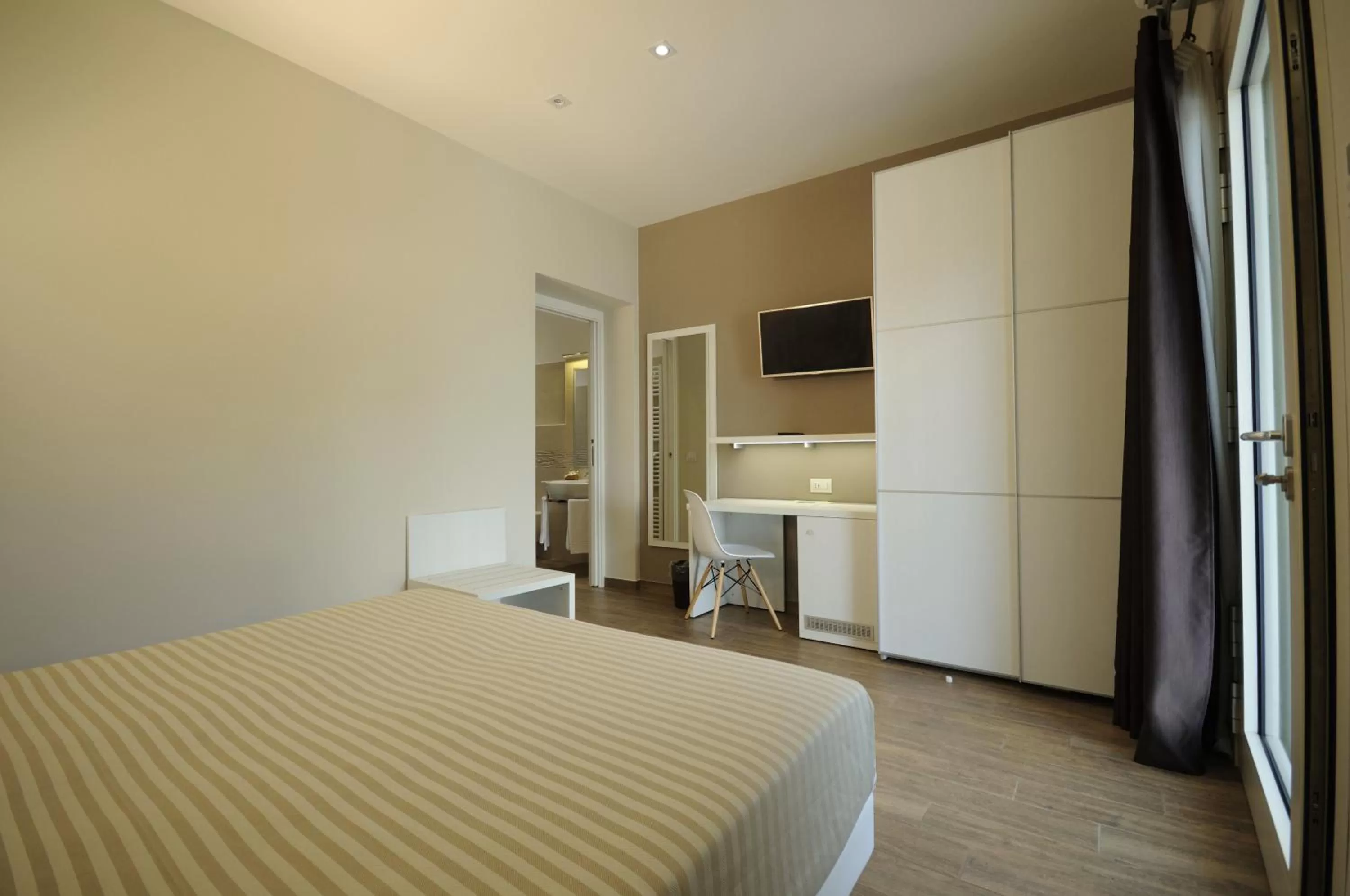 Photo of the whole room, Bed in Locanda Dogana