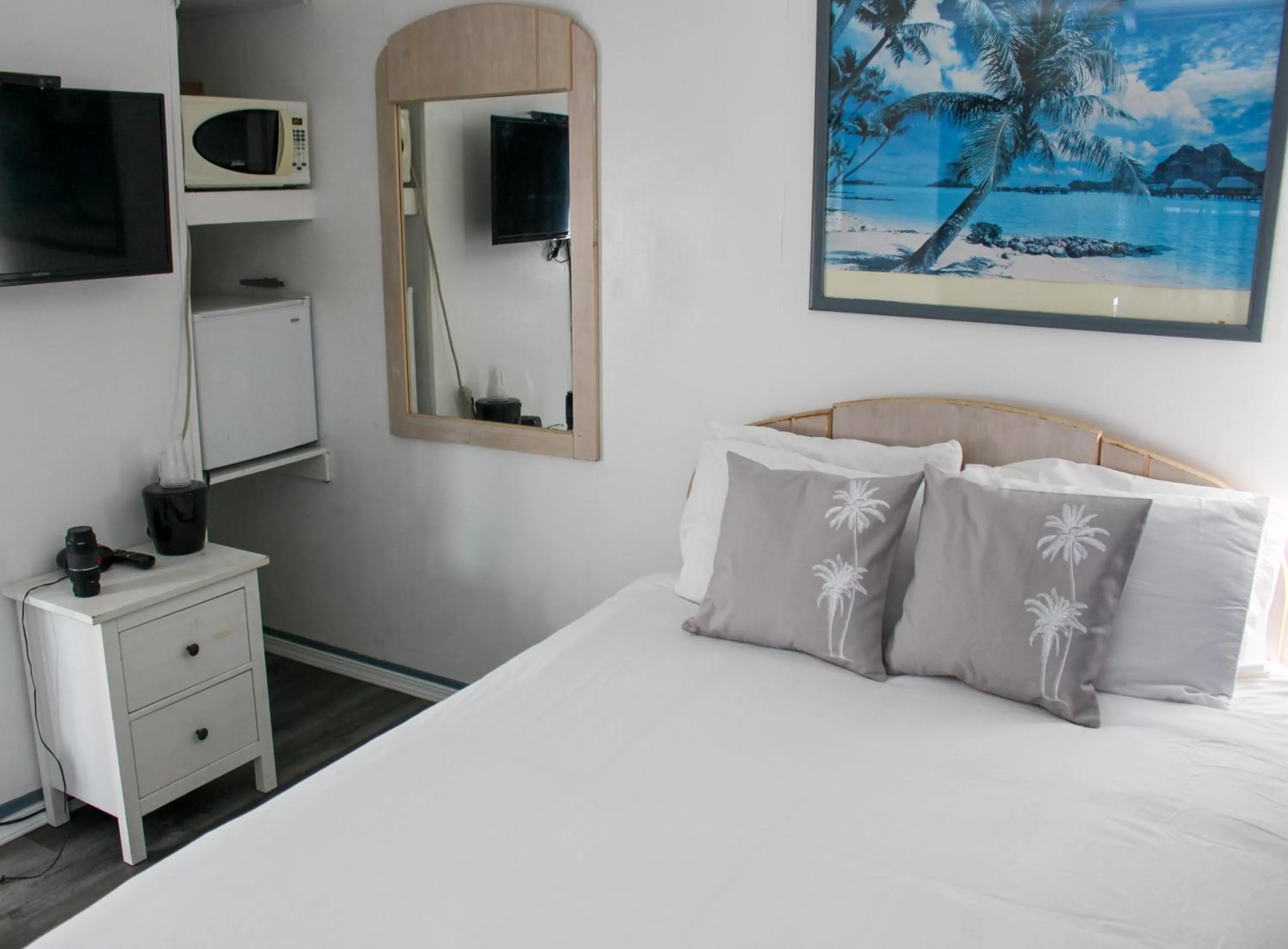 Photo of the whole room, Bed in Hermosa Hotel