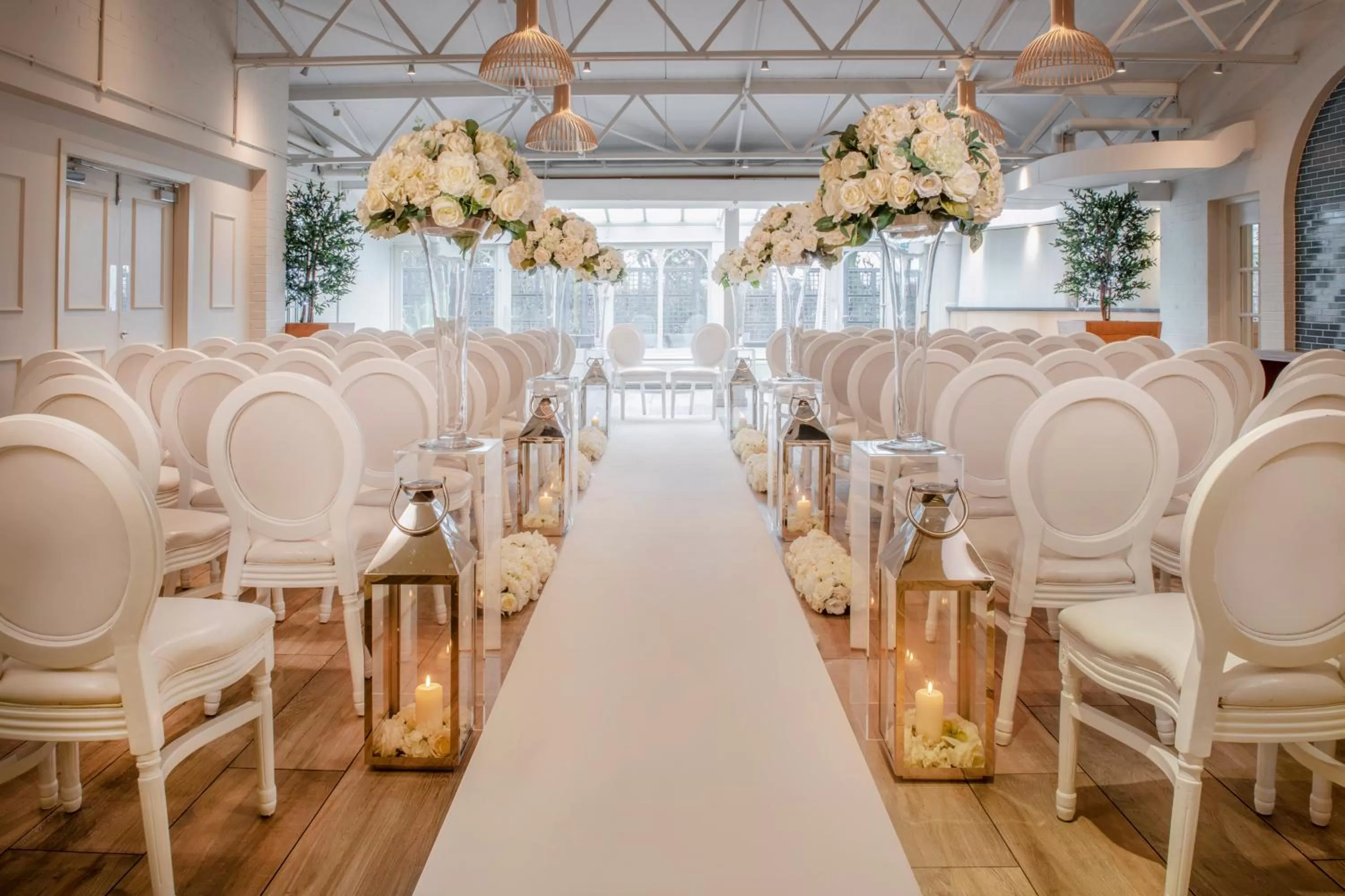 Area and facilities in Cottons Hotel and Spa