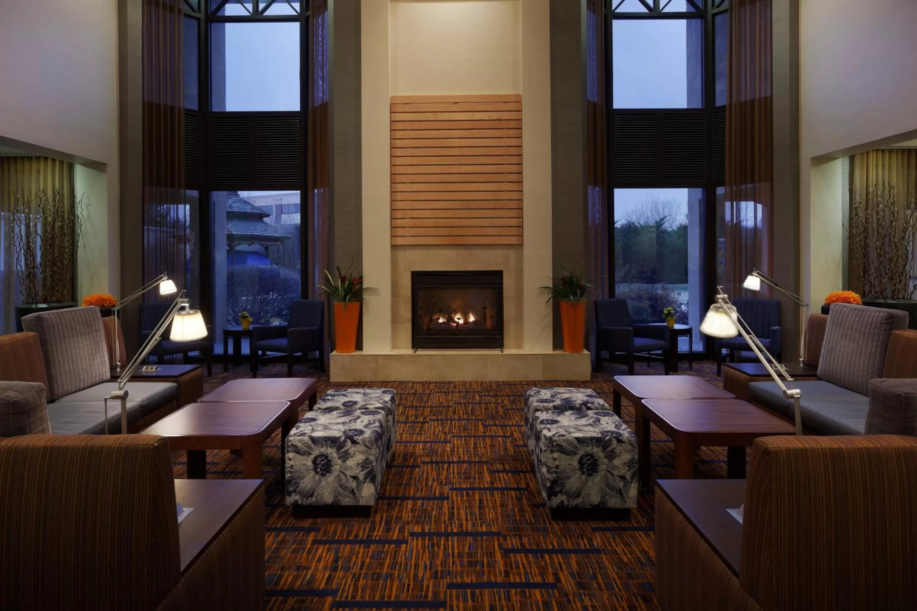 Courtyard Chicago St. Charles