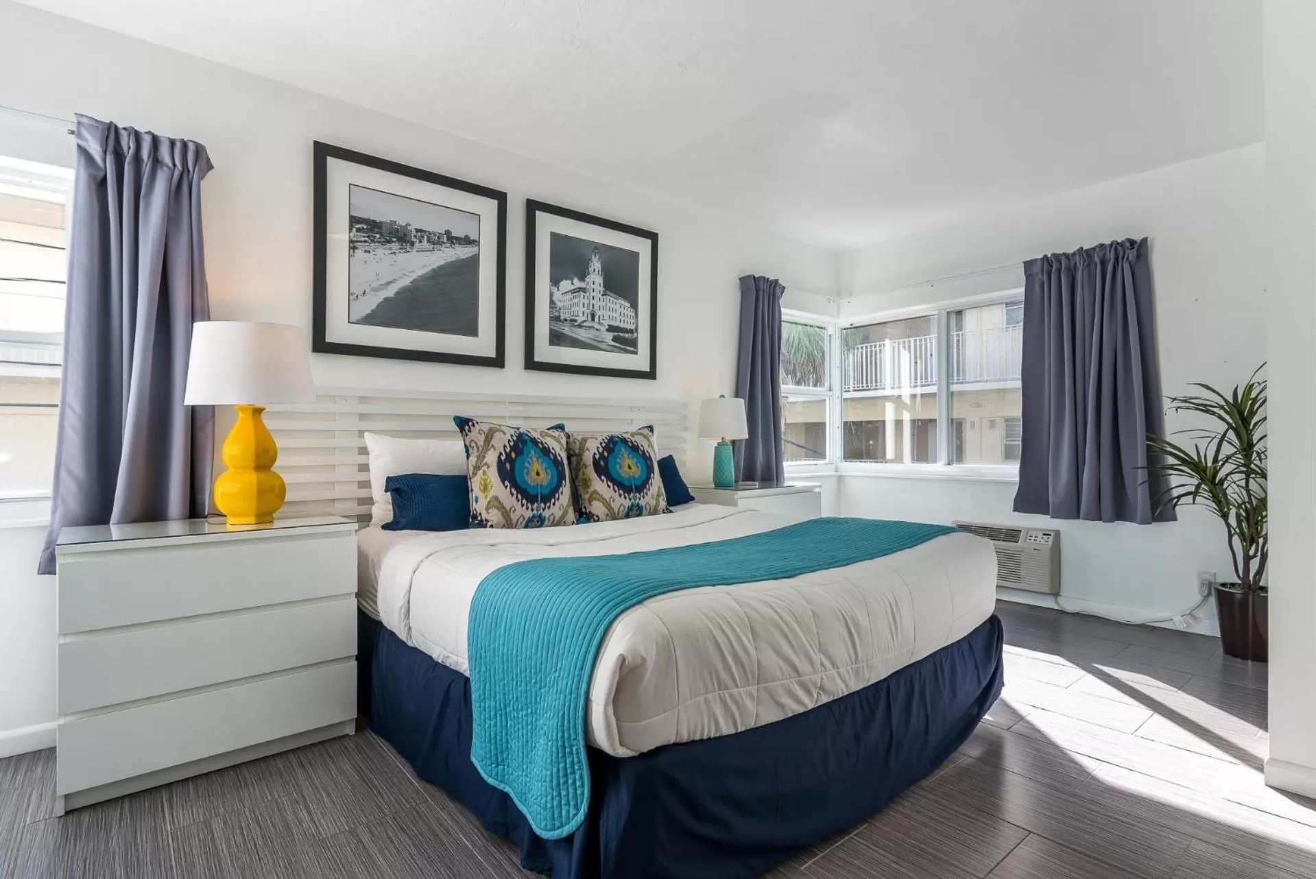 Bed in Nobleton Hotel