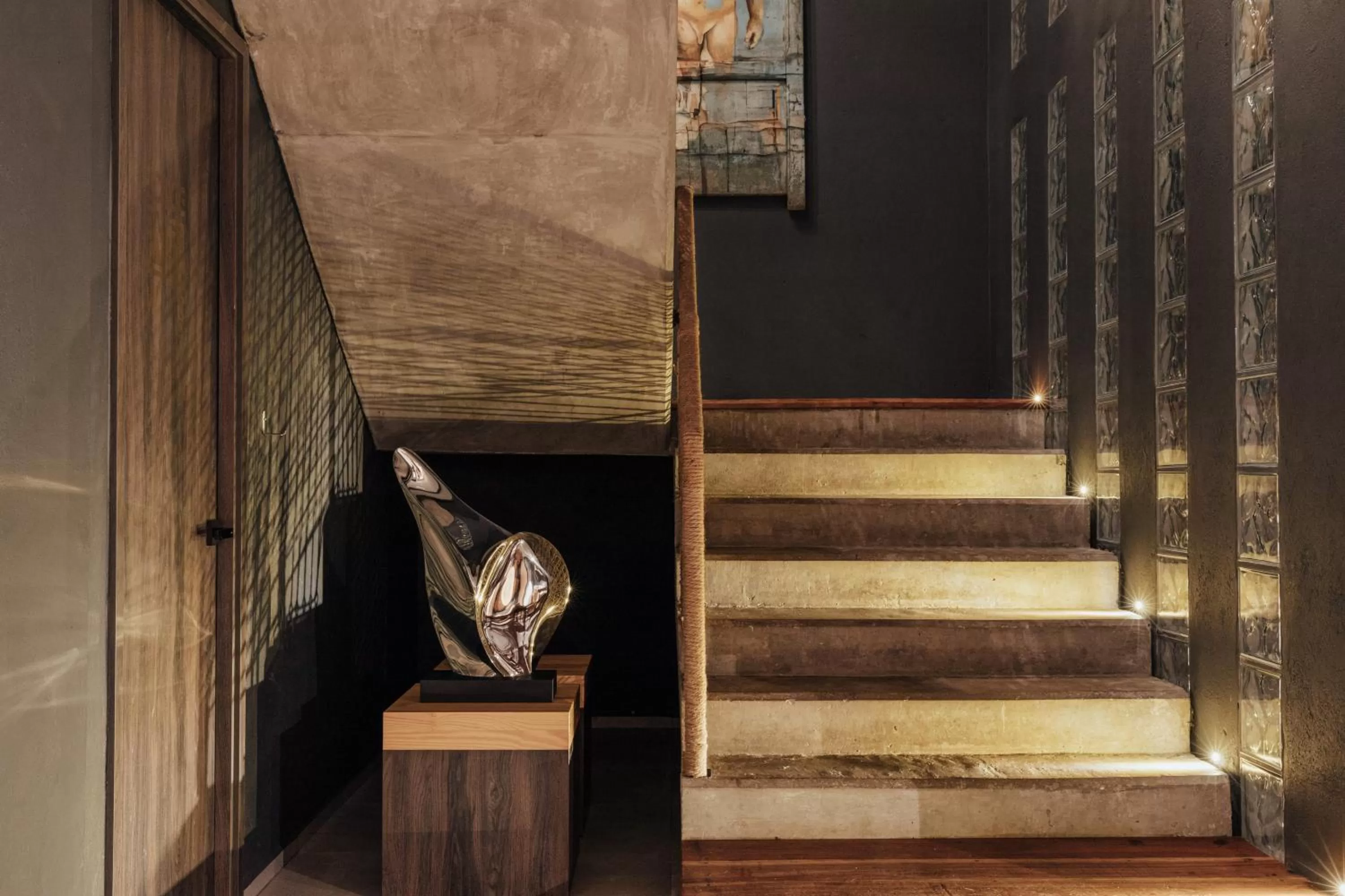 Decorative detail in Sui Posada Boutique