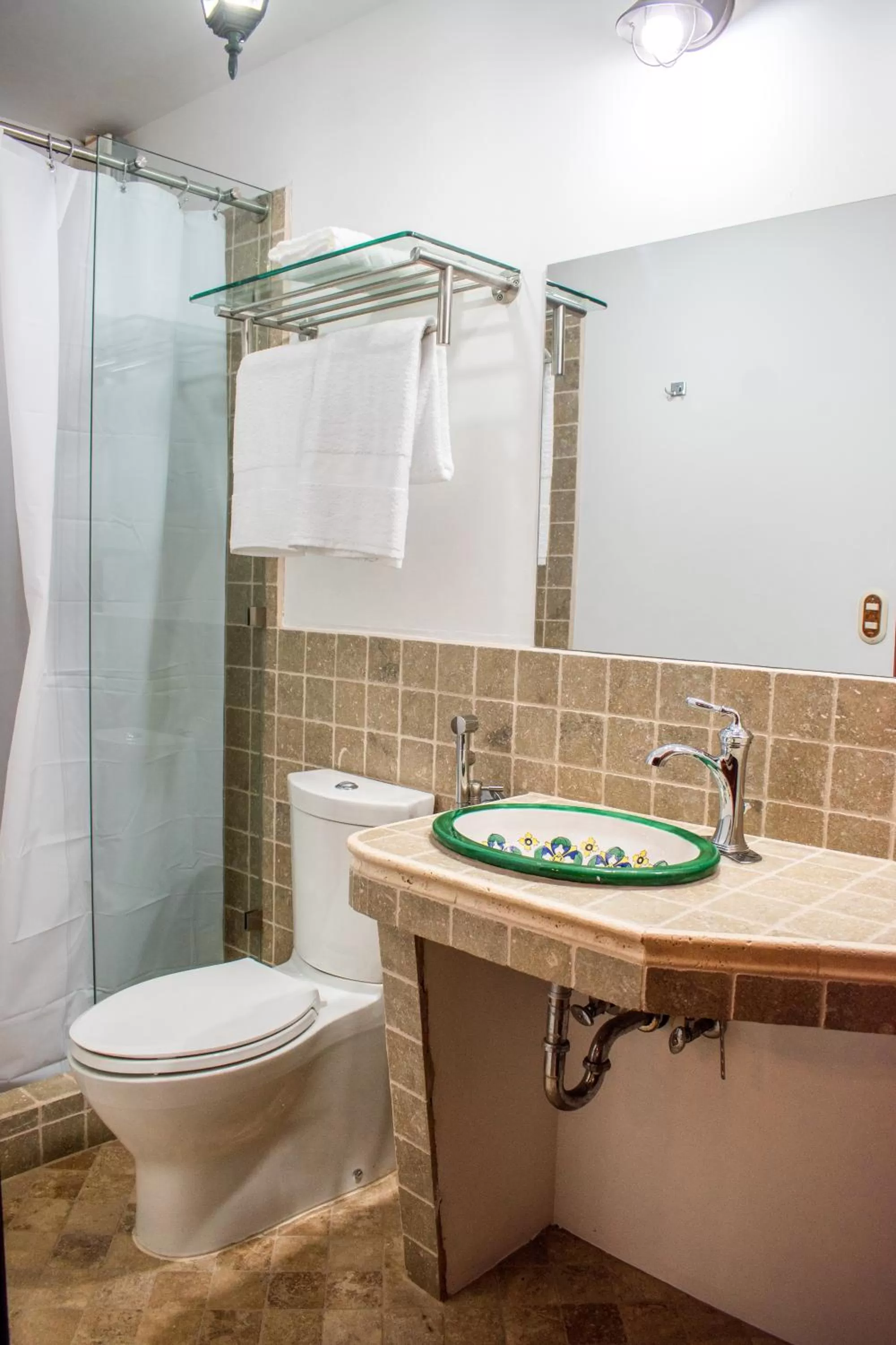 Bathroom in Mestizo Antigua
