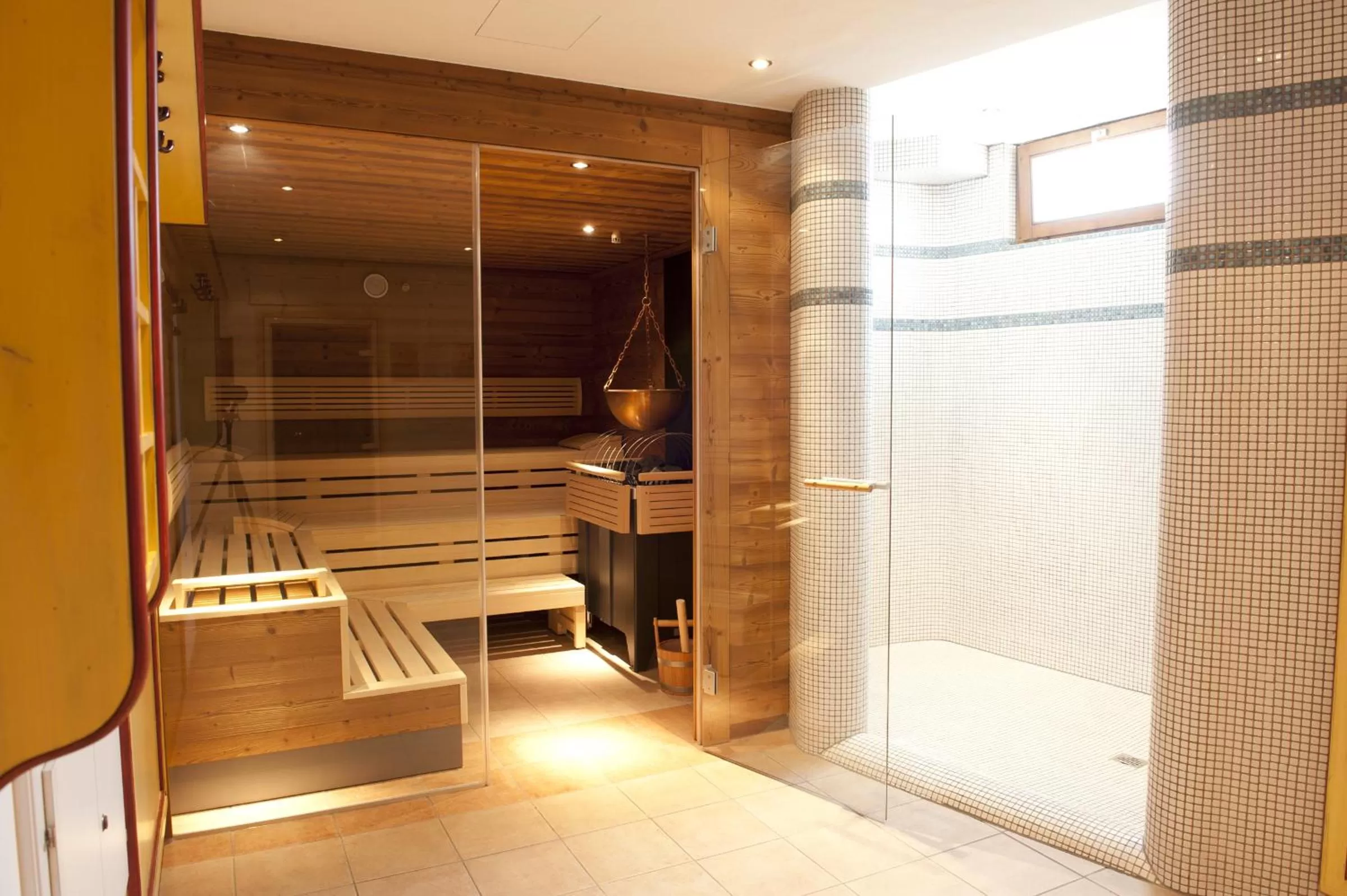 Sauna in Alpenhotel Tirolerhof