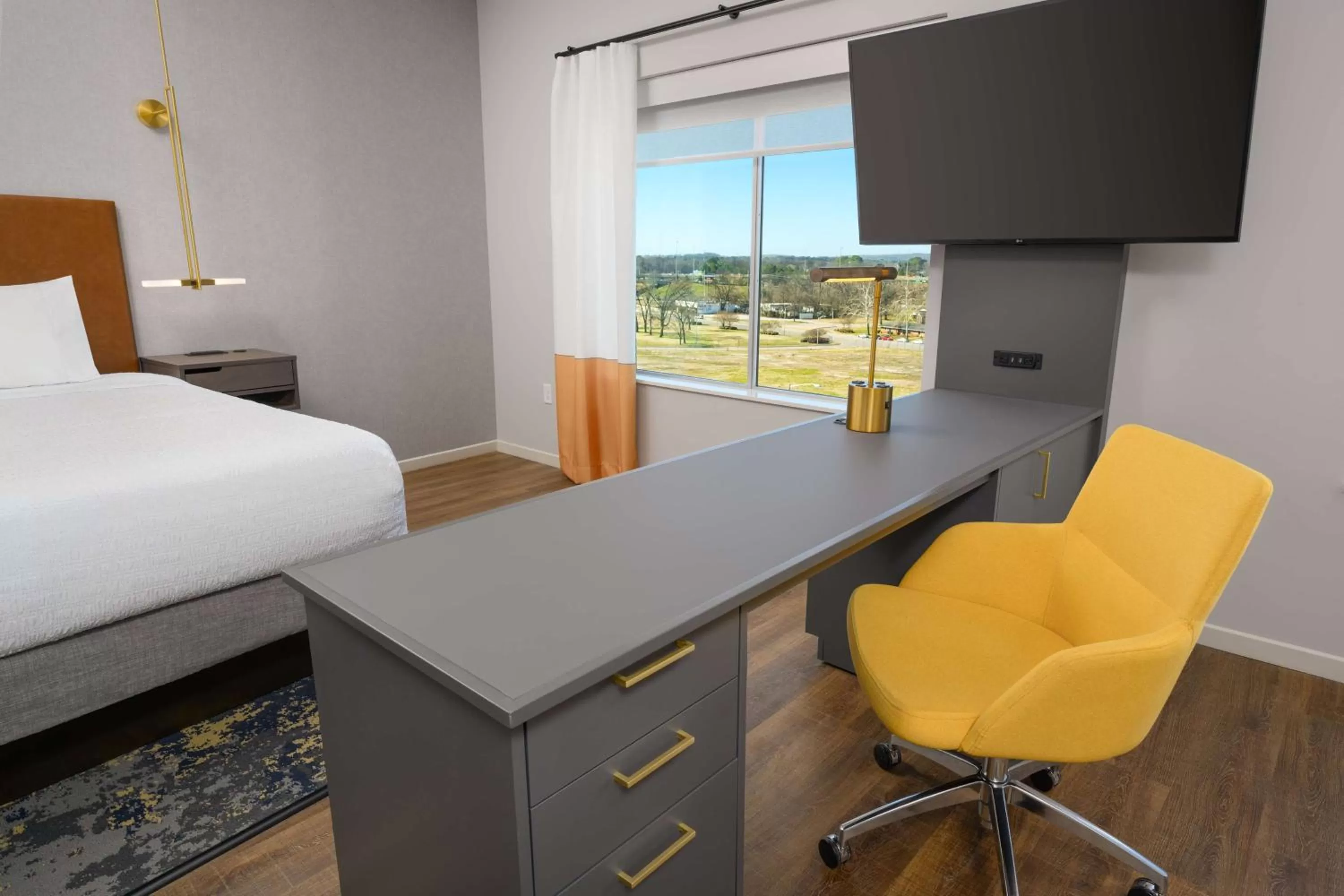 Bedroom, Bed in Hampton Inn & Suites Huntsville Downtown, Al