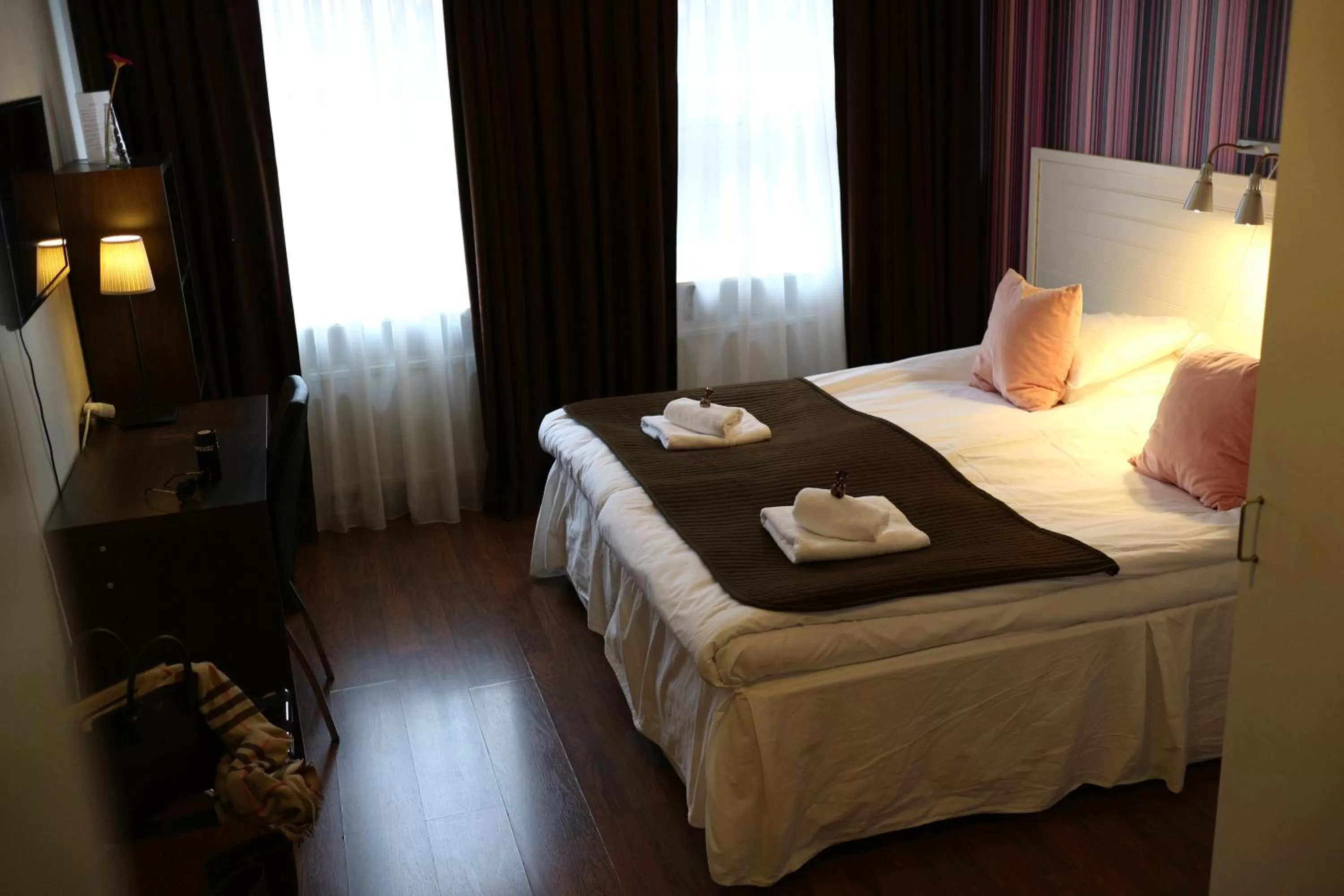 Bed in Hotell Marieberg