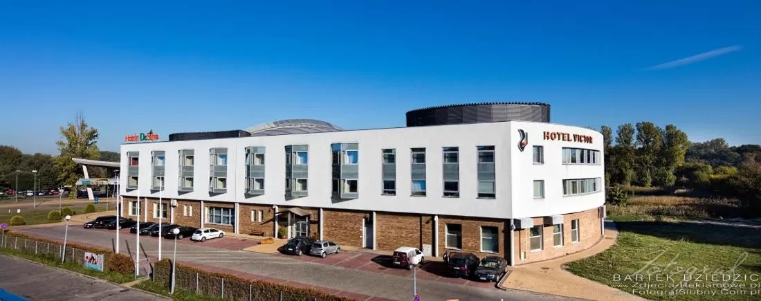 Property building in Hotel Victor Pruszków DeSilva