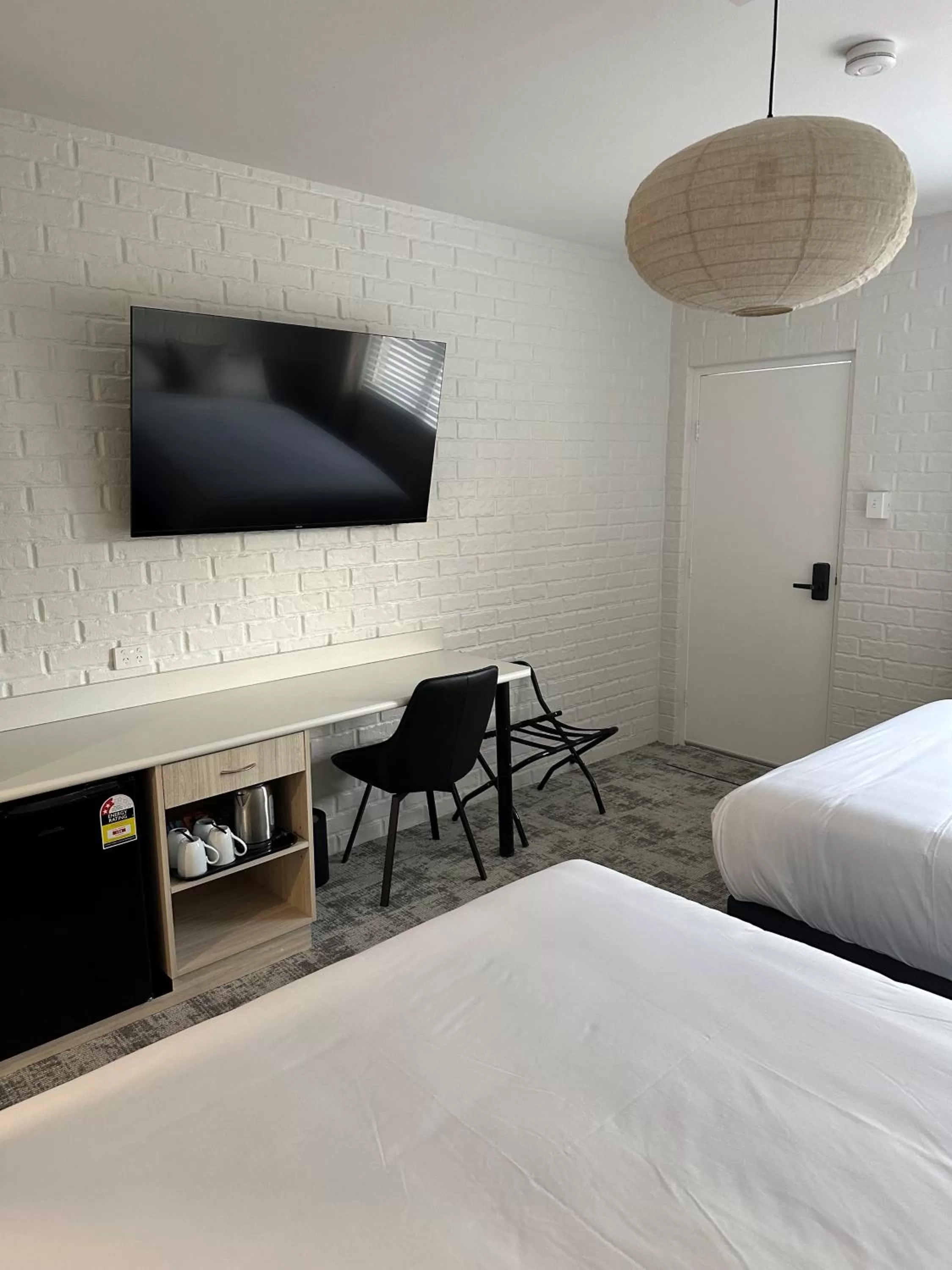 Bed in The Shamrock Hotel