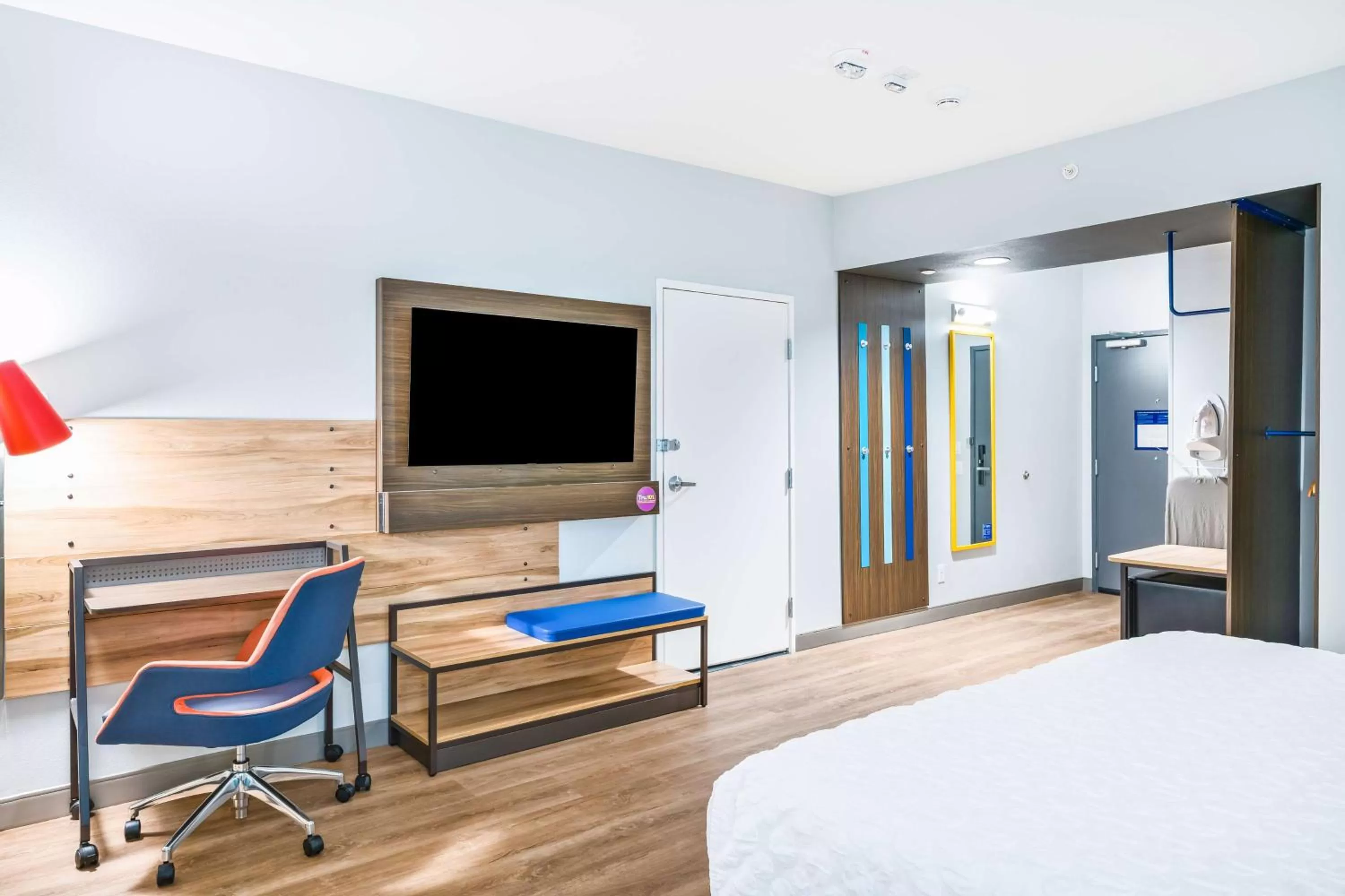 Bedroom, Bed in Tru By Hilton Midland, Tx