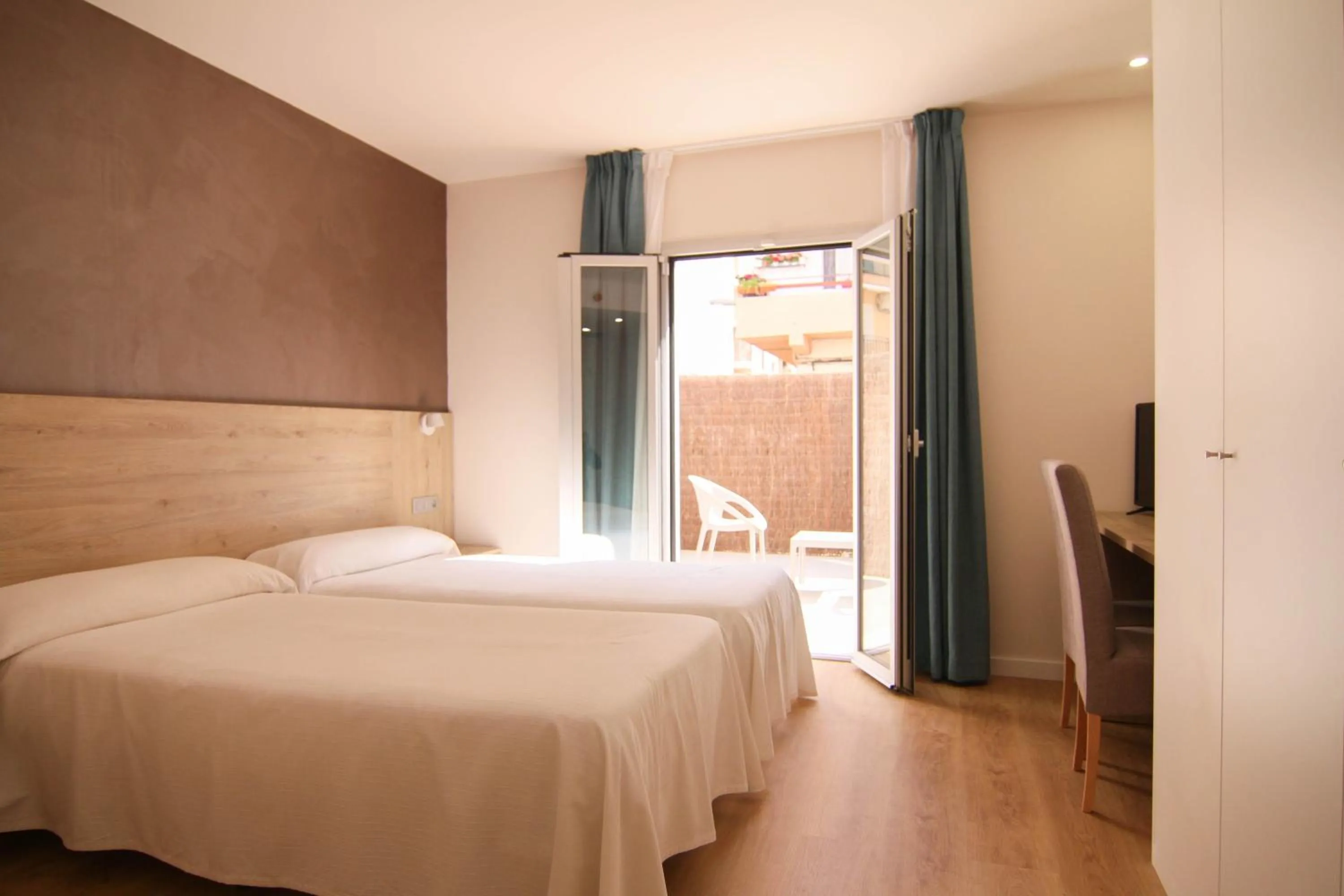 Photo of the whole room, Bed in Hotel Bulevard