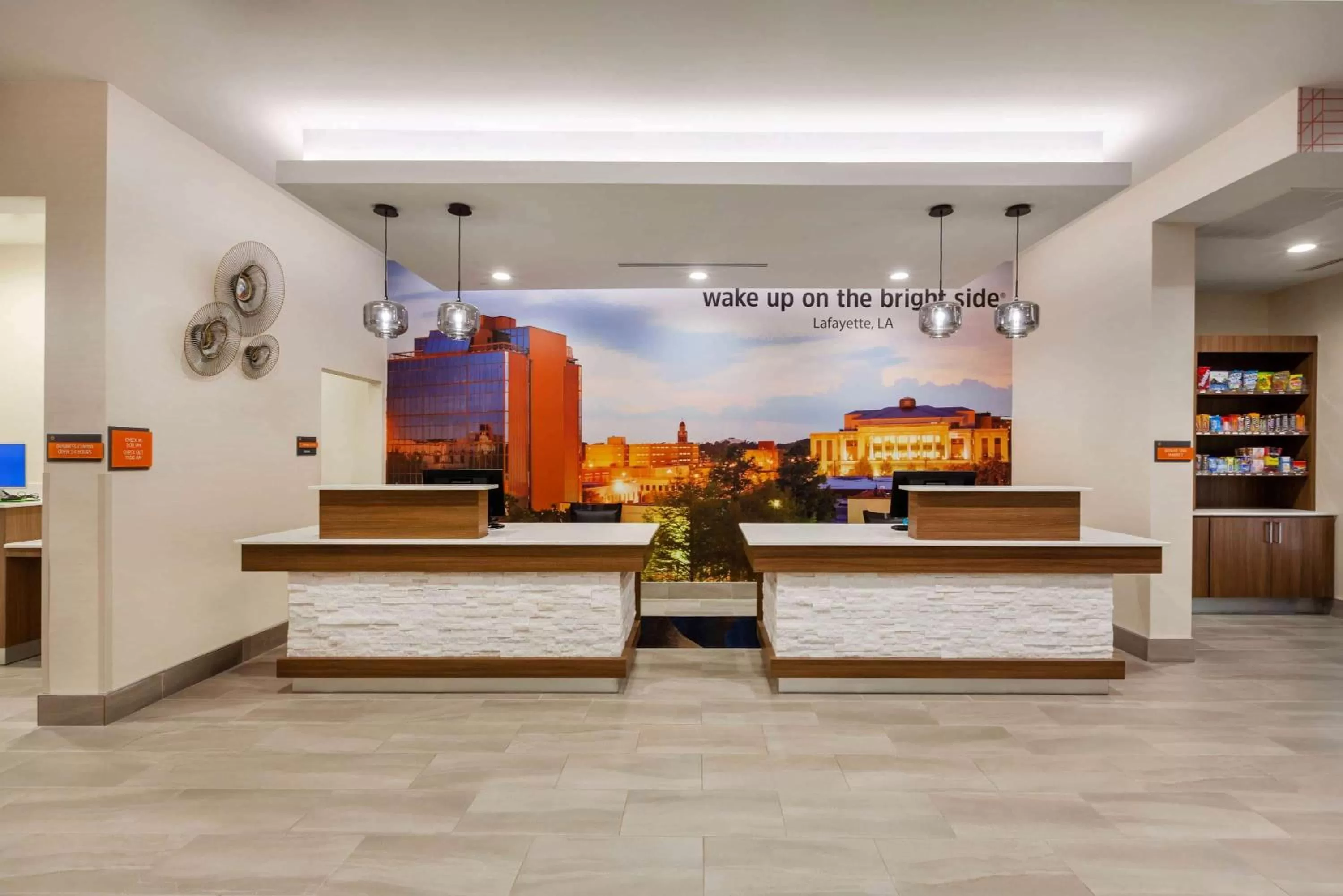 Lobby or reception in La Quinta Inn & Suites by Wyndham Lafayette Oil Center