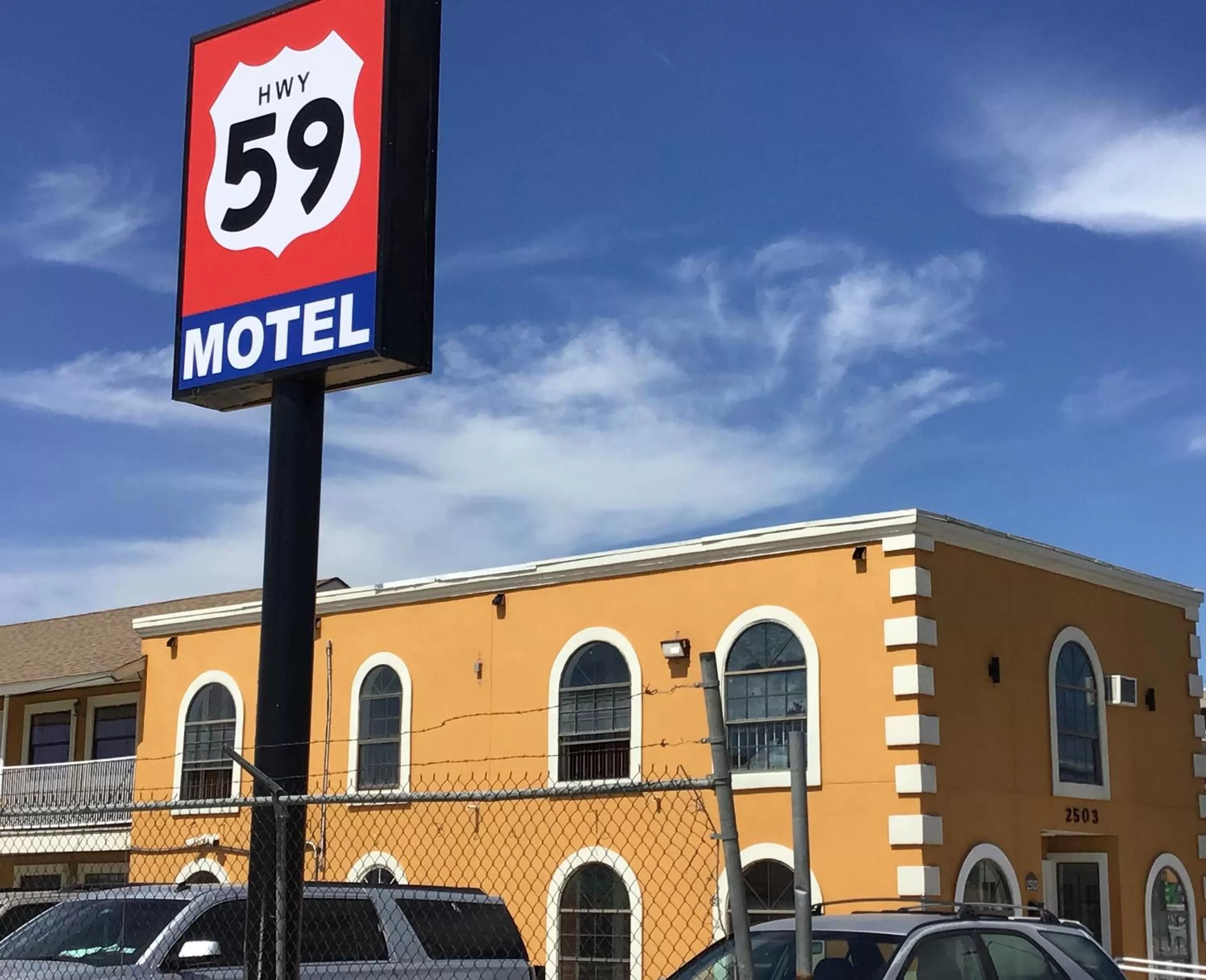 Property building in Hwy 59 Motel Laredo Medical Center
