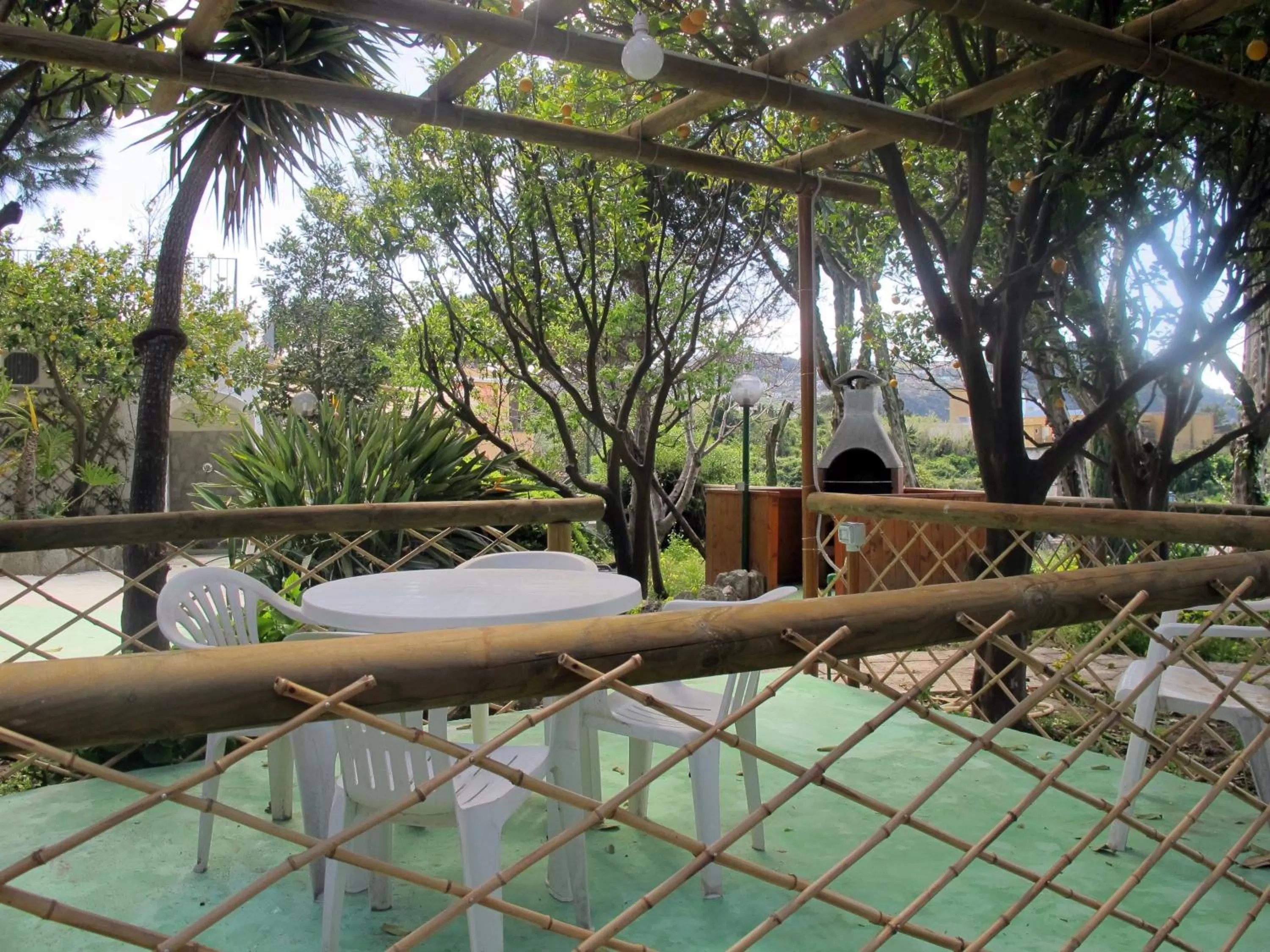 BBQ facilities in Aparthotel Villa Marinù