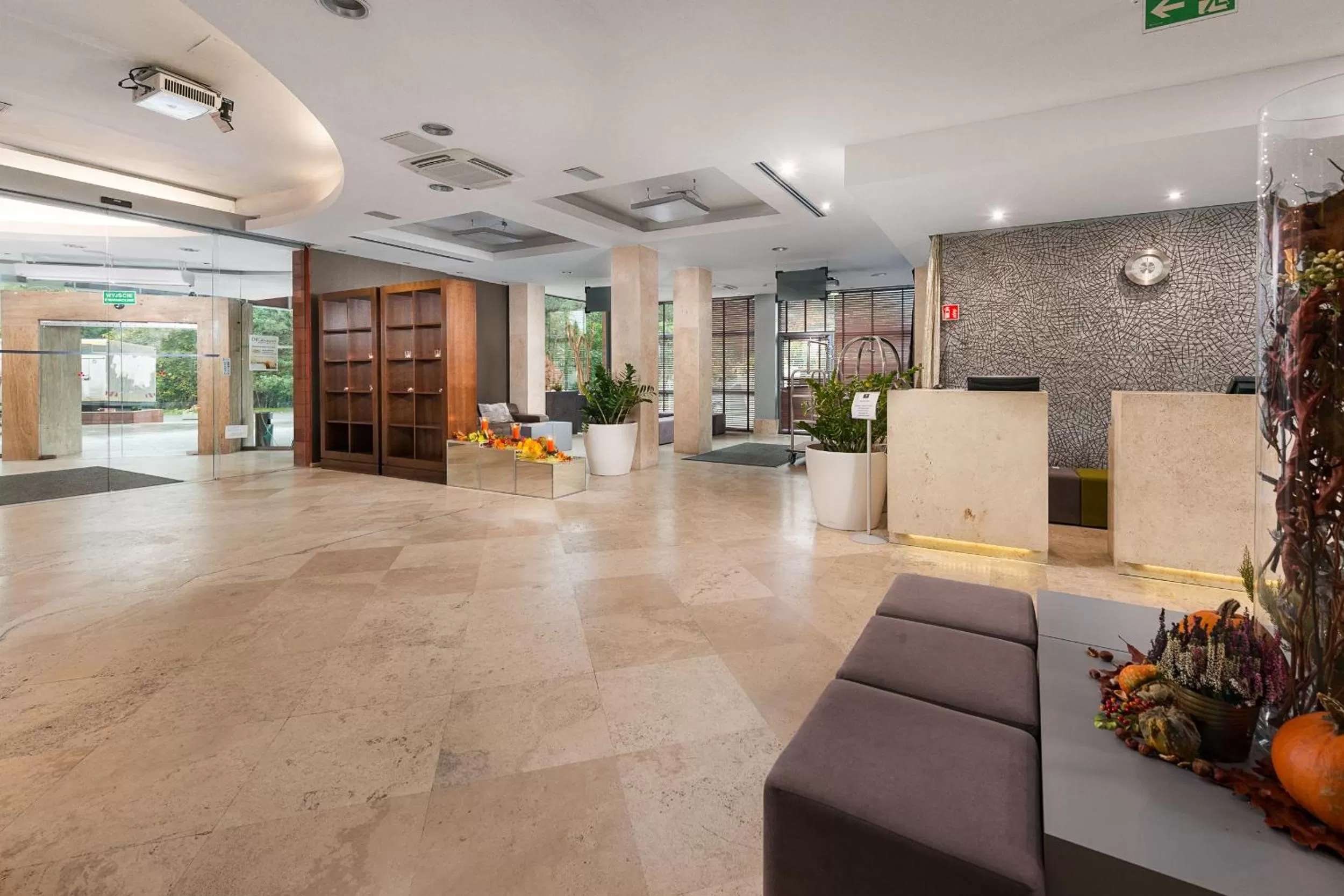 Lobby or reception in Maloves Resort & Spa