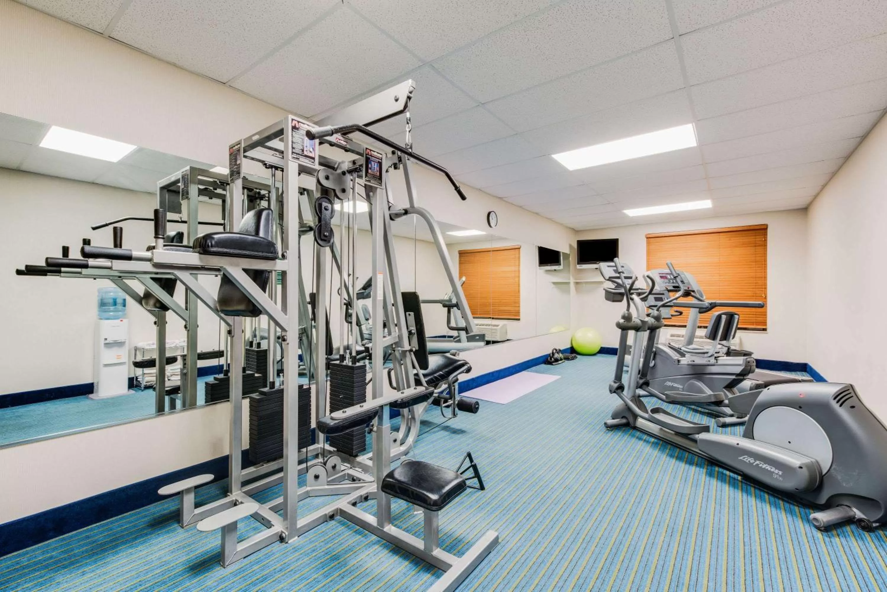 Fitness centre/facilities in Wingate by Wyndham - York