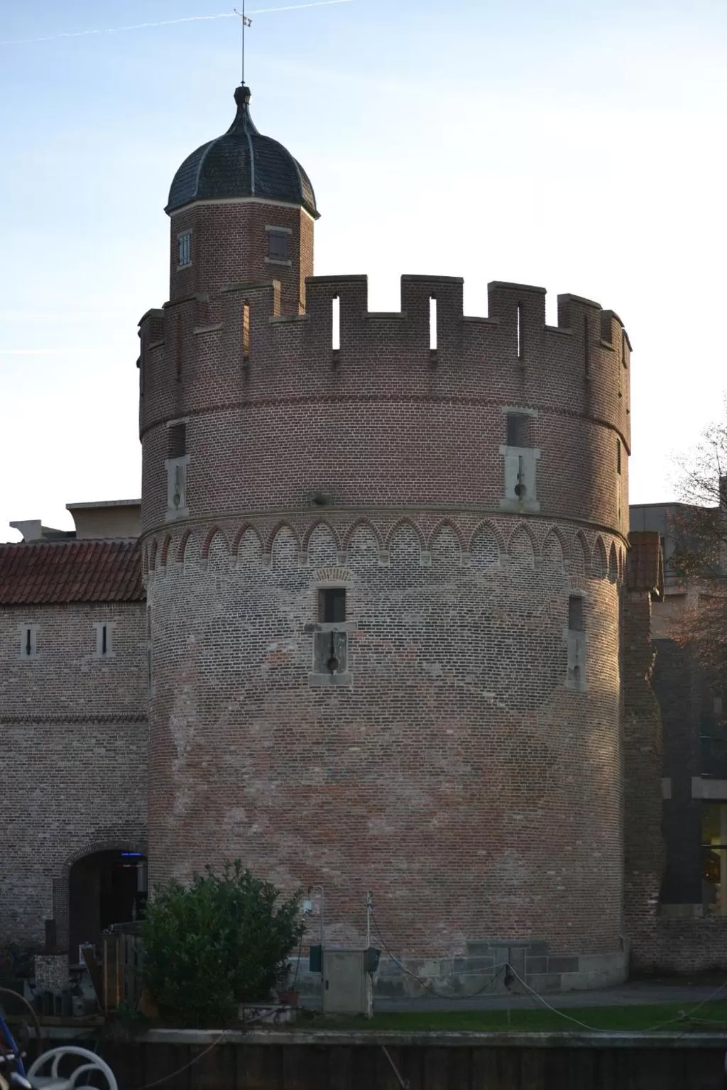 Property building in De Pelsertoren