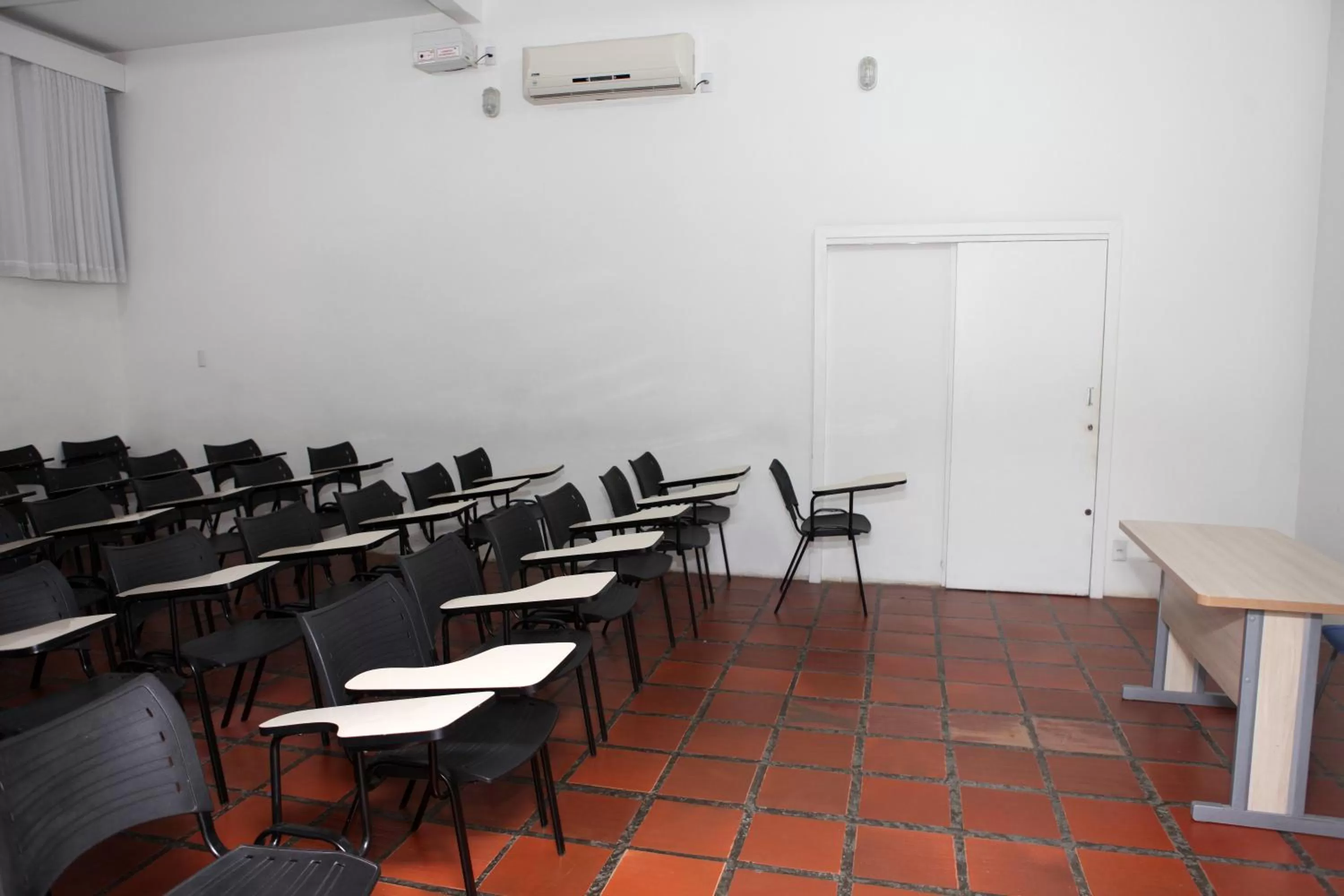 Meeting/conference room in Hotel Vitoria - Itajaí