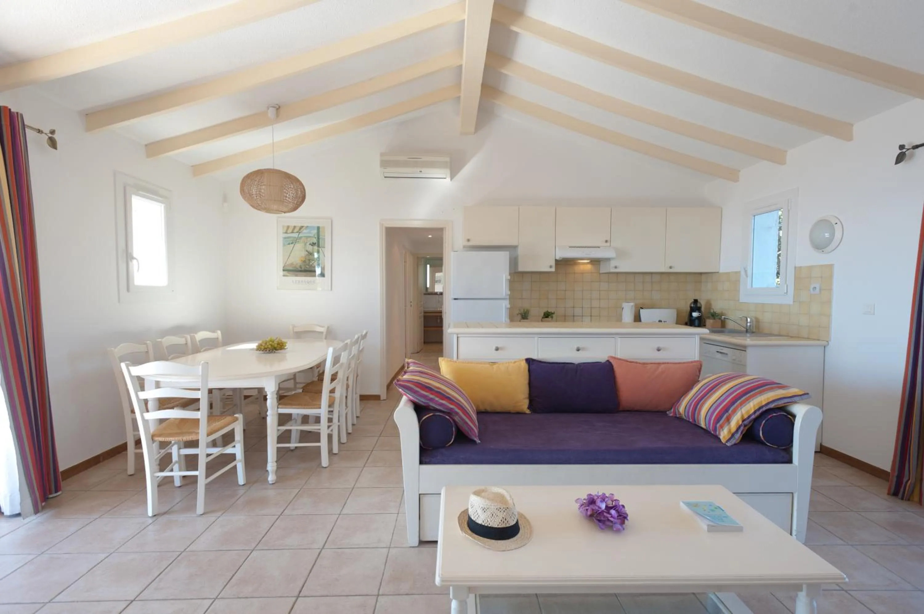 Kitchen or kitchenette in Résidence Marina Di Santa Giulia