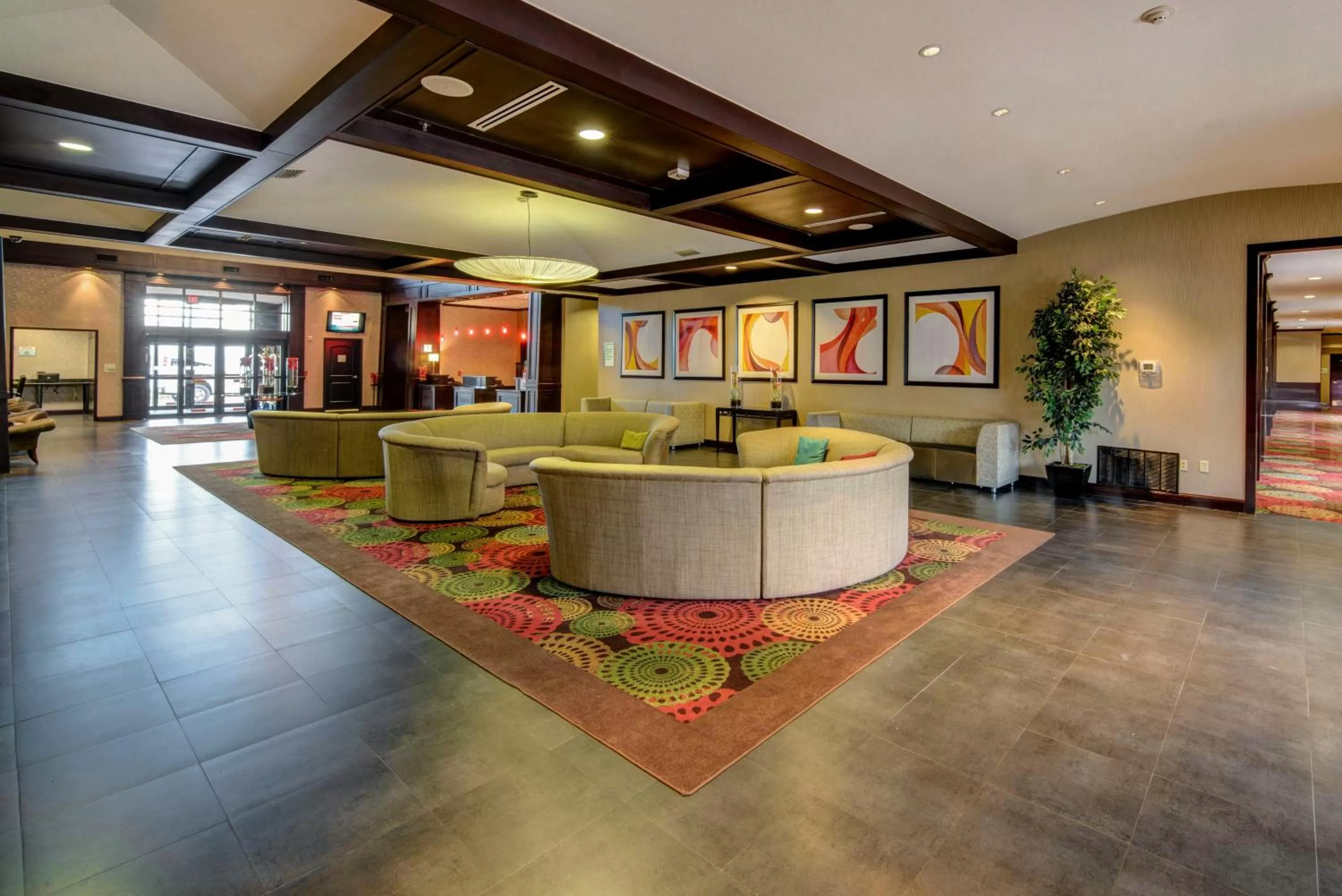 Property building in Holiday Inn Arlington Northeast by IHG